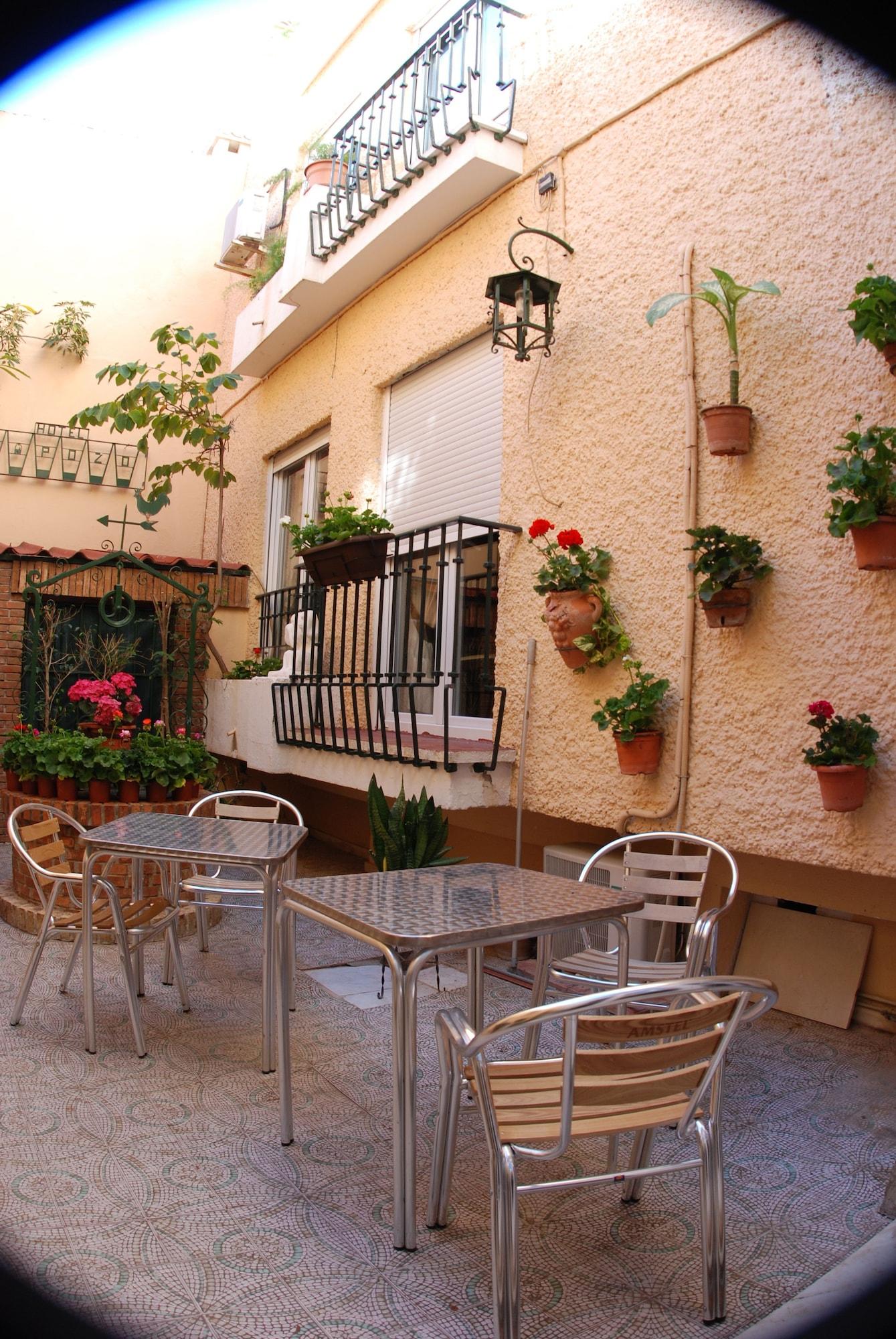 Vista Exterior Hotel El Pozo