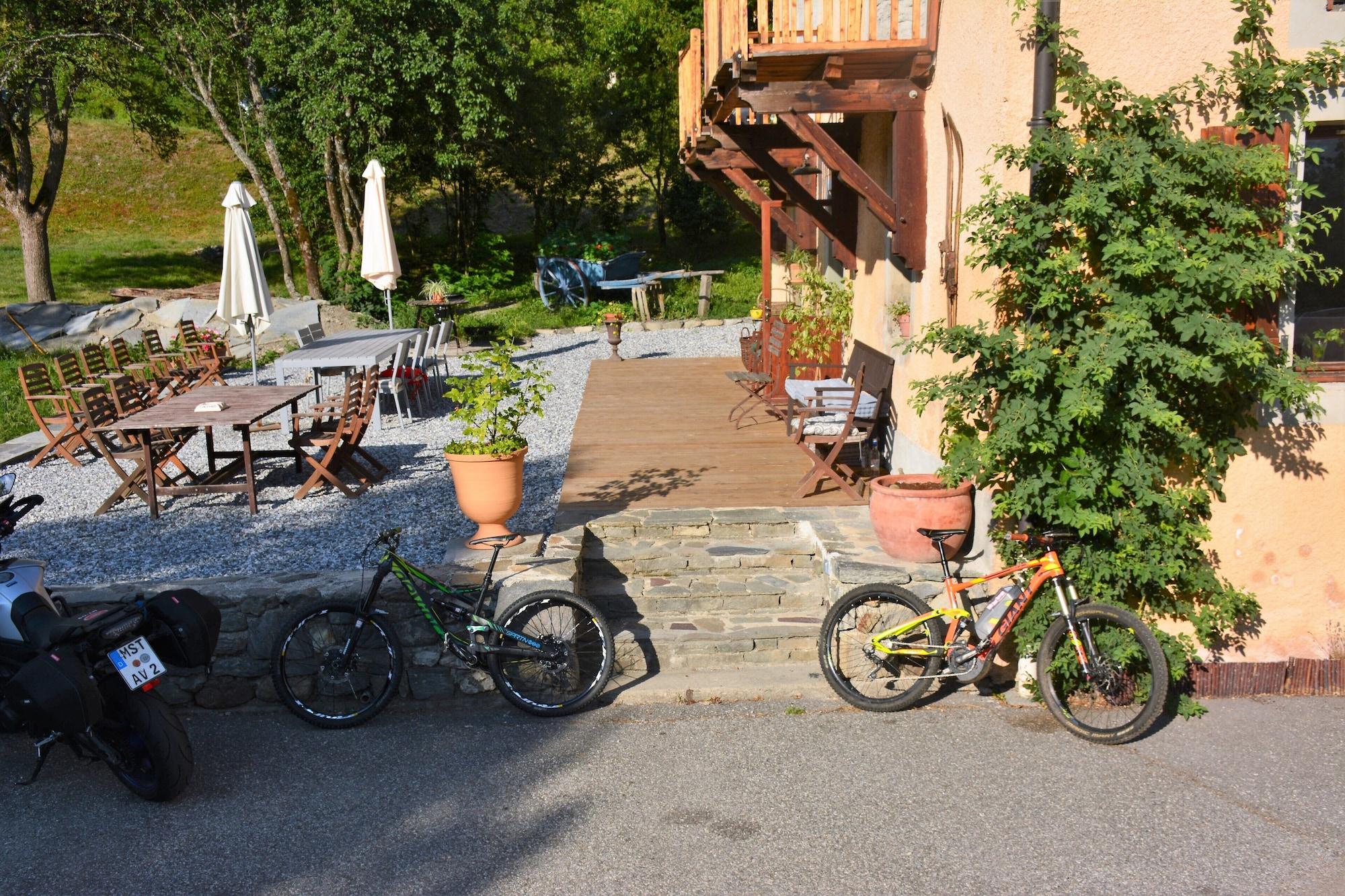 Comodidades del Alojamiento Gîte-Auberge de Montvilliers