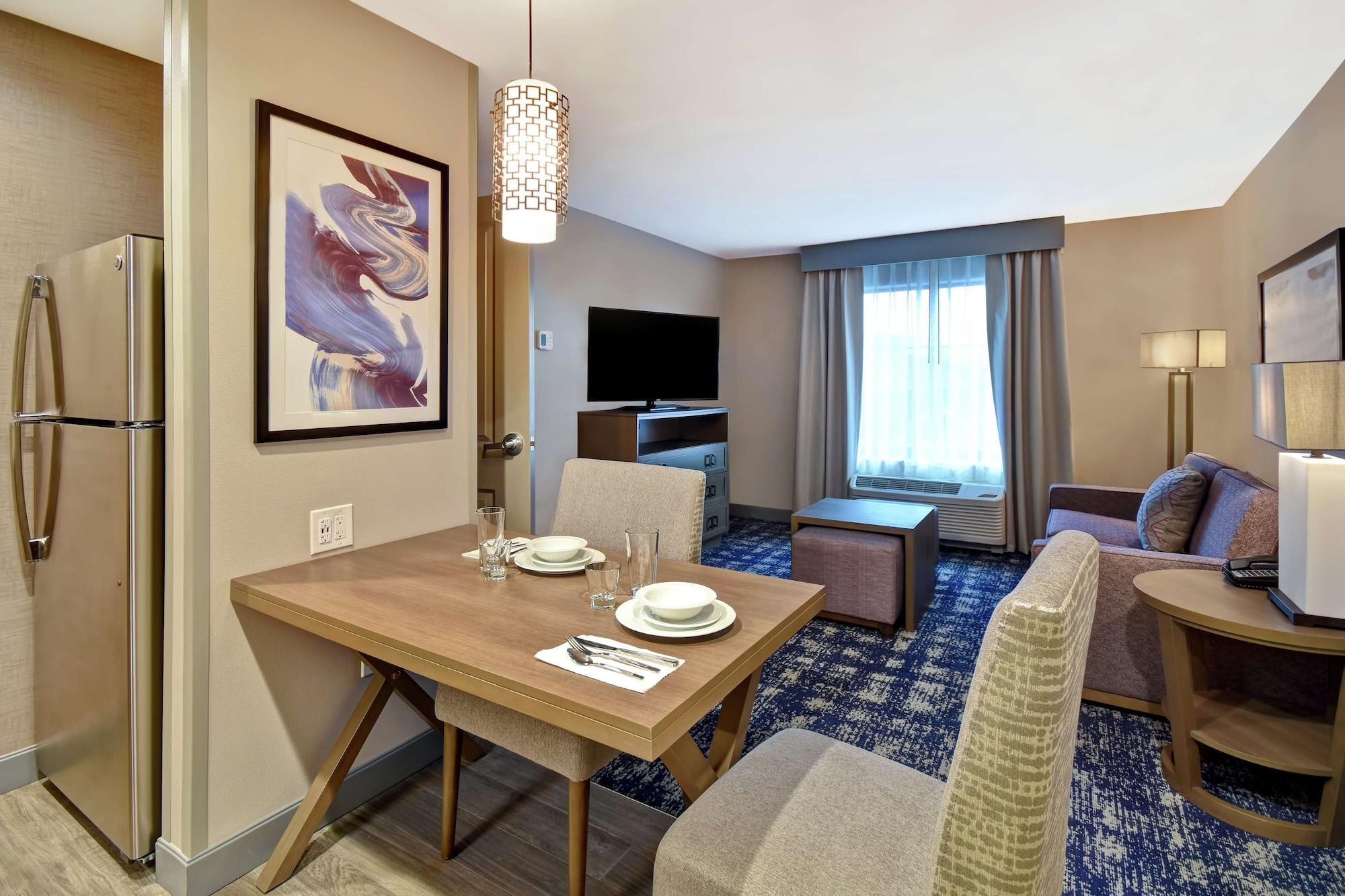 Habitación Homewood Suites by Hilton Orange New Haven