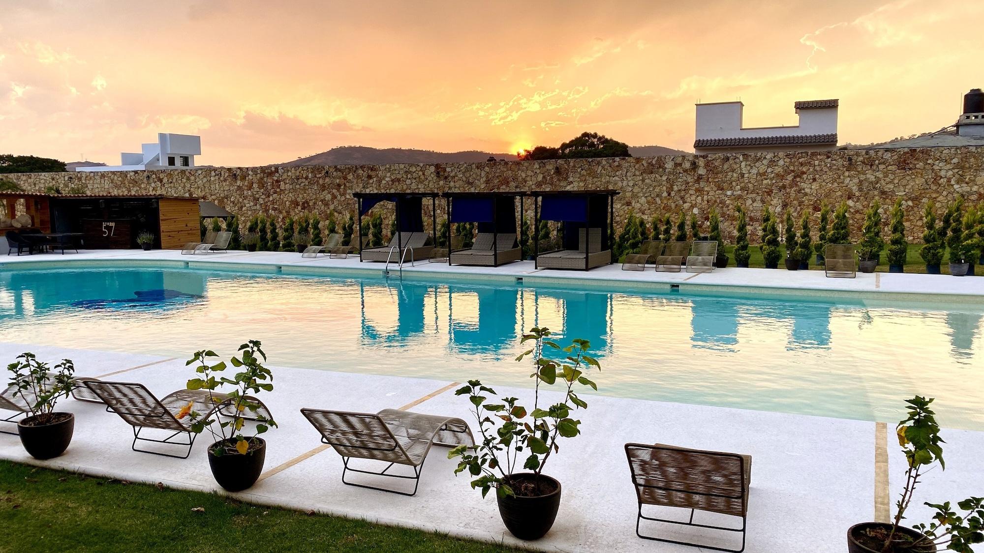 Vista Piscina Hotel Boutique Matea
