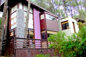 Alojamiento - Altos Medanos - Cabañas y Club de Bosque