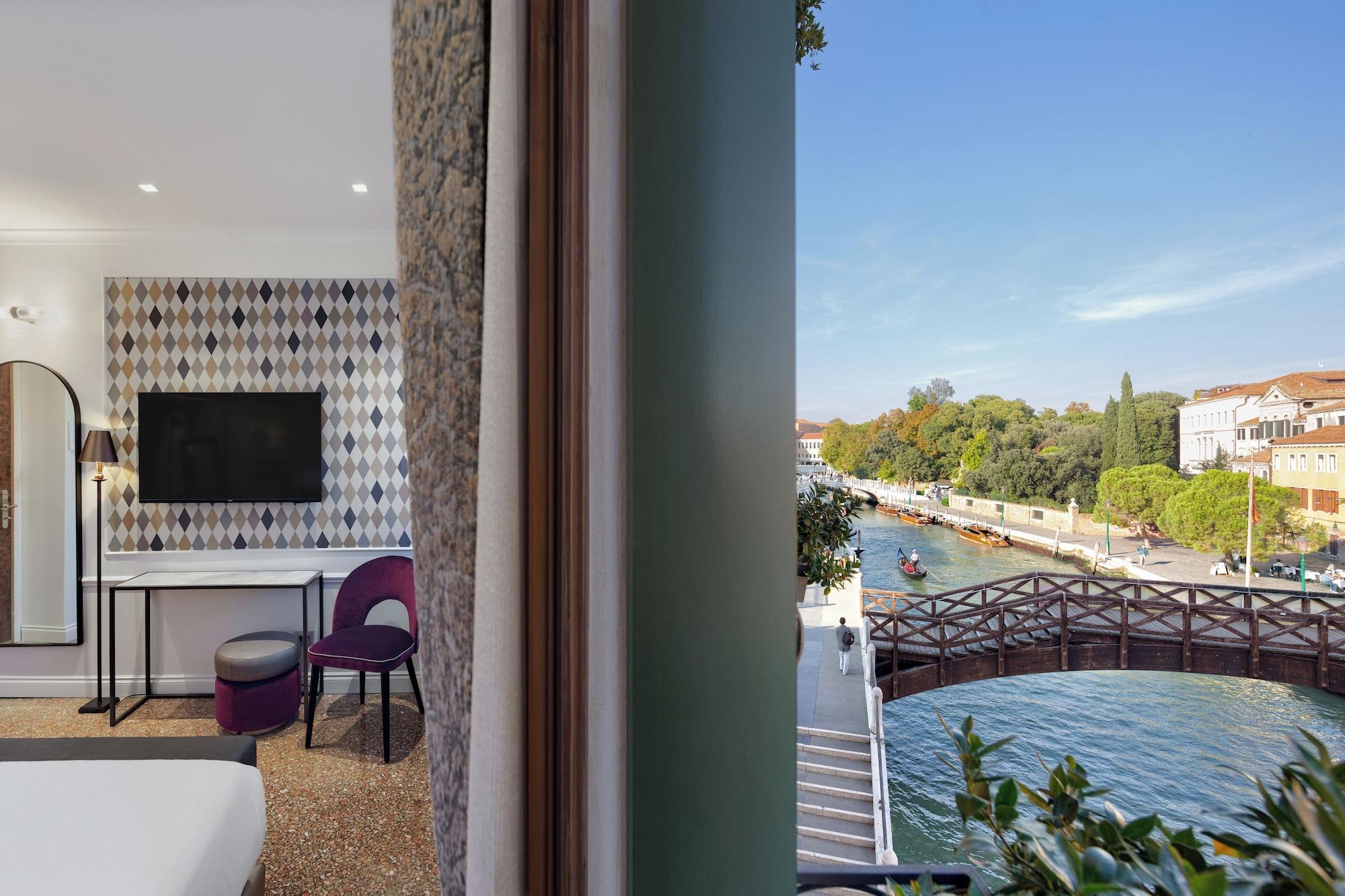 Equipamiento de Habitación Hotel Arlecchino