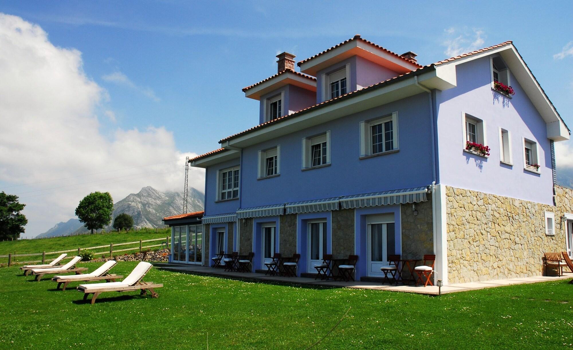 Vista Exterior Hotel Mirador del Sella