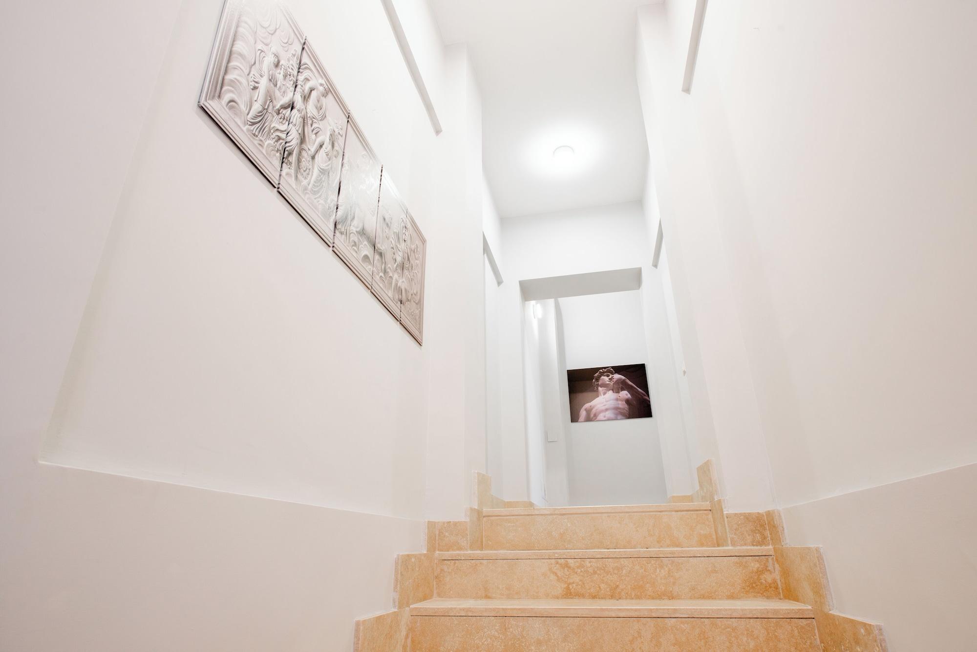 Varios Major House Apartments