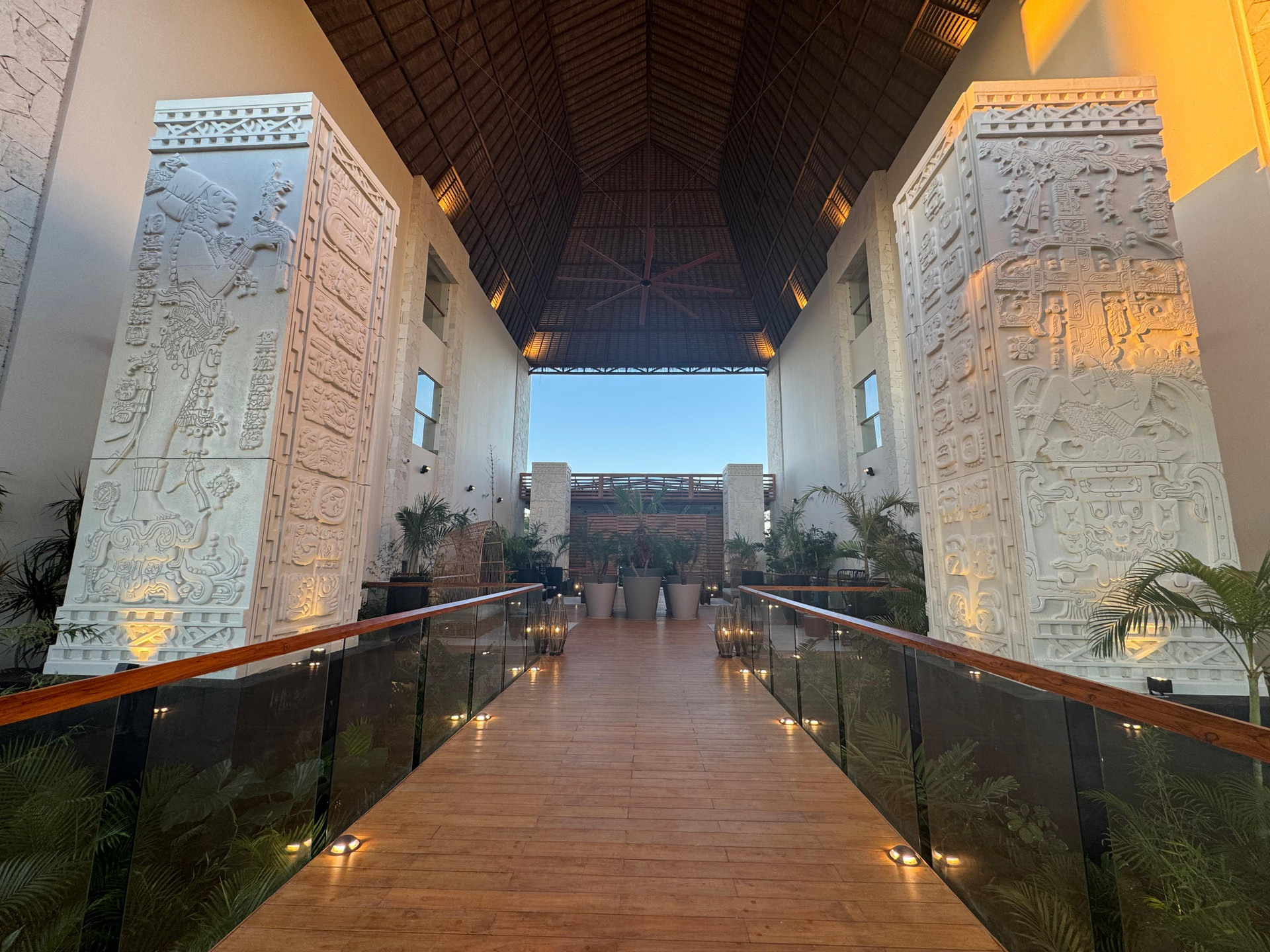 Vista do lobby Hotel Mundo Maya Edzná