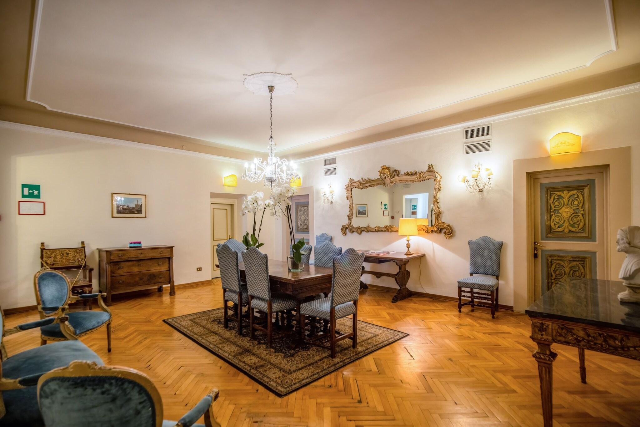 Vista Lobby Hotel Martelli