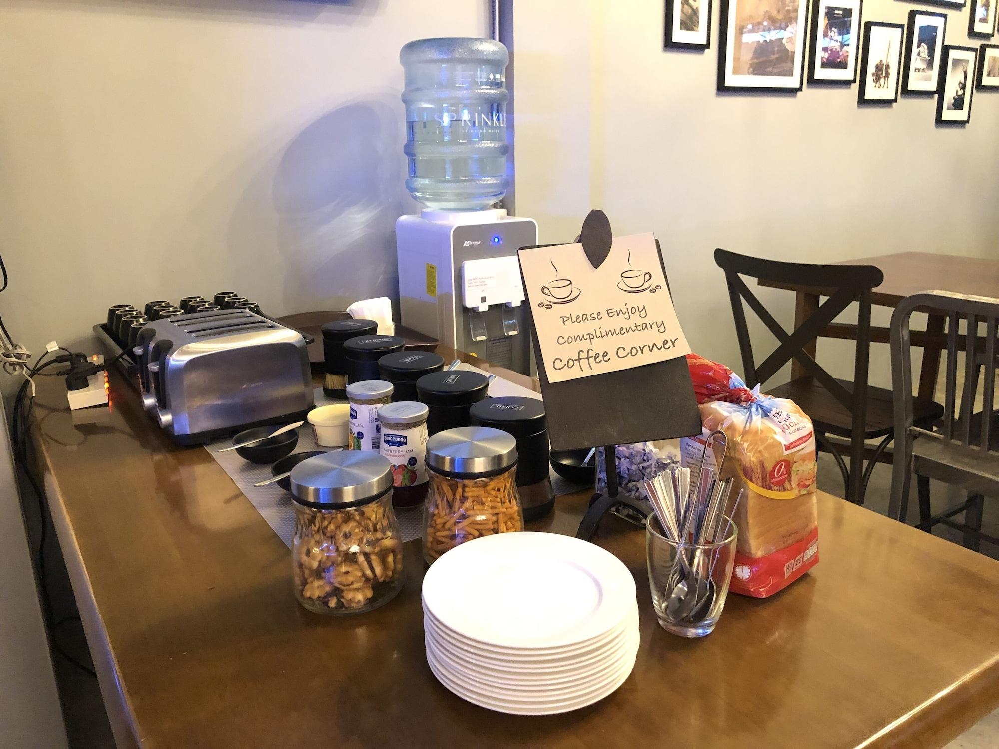 Bar/Salón Castle Black Bangkok - Hostel