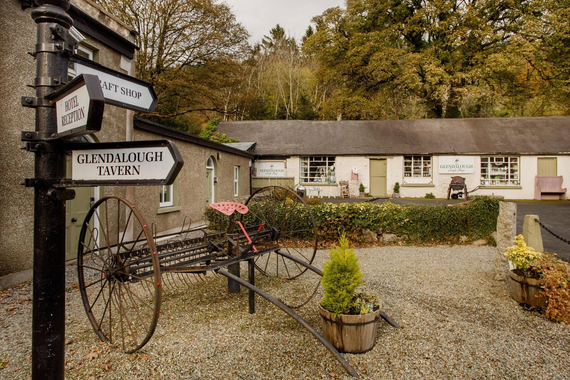 Vista Exterior The Glendalough Hotel