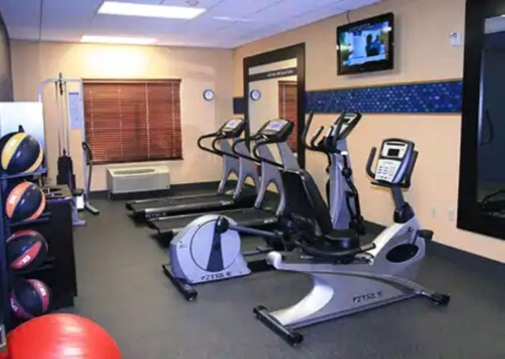 Gimnasio Hampton Inn & Suites Chino Hills