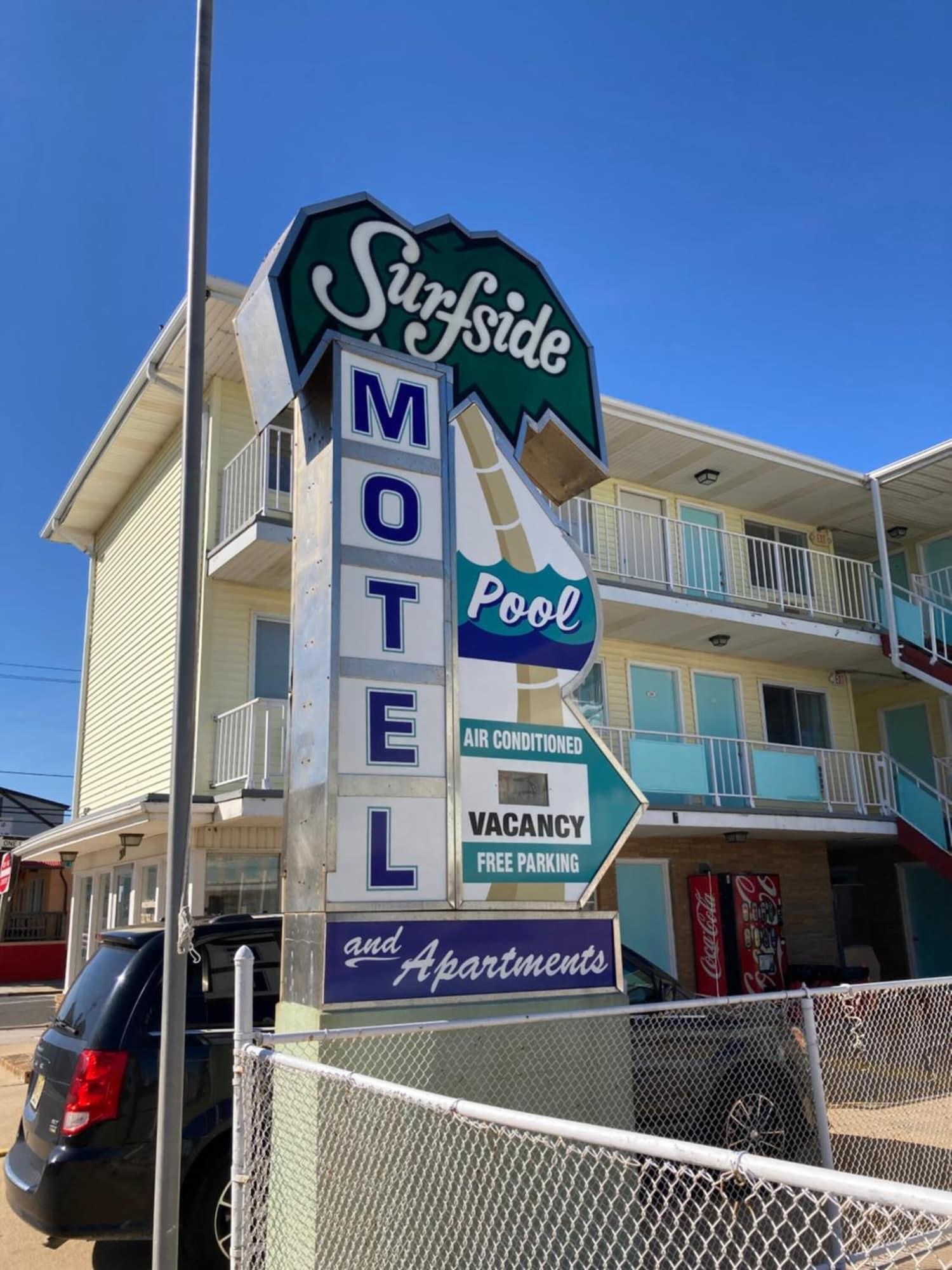 Vista Exterior Surfside Motel
