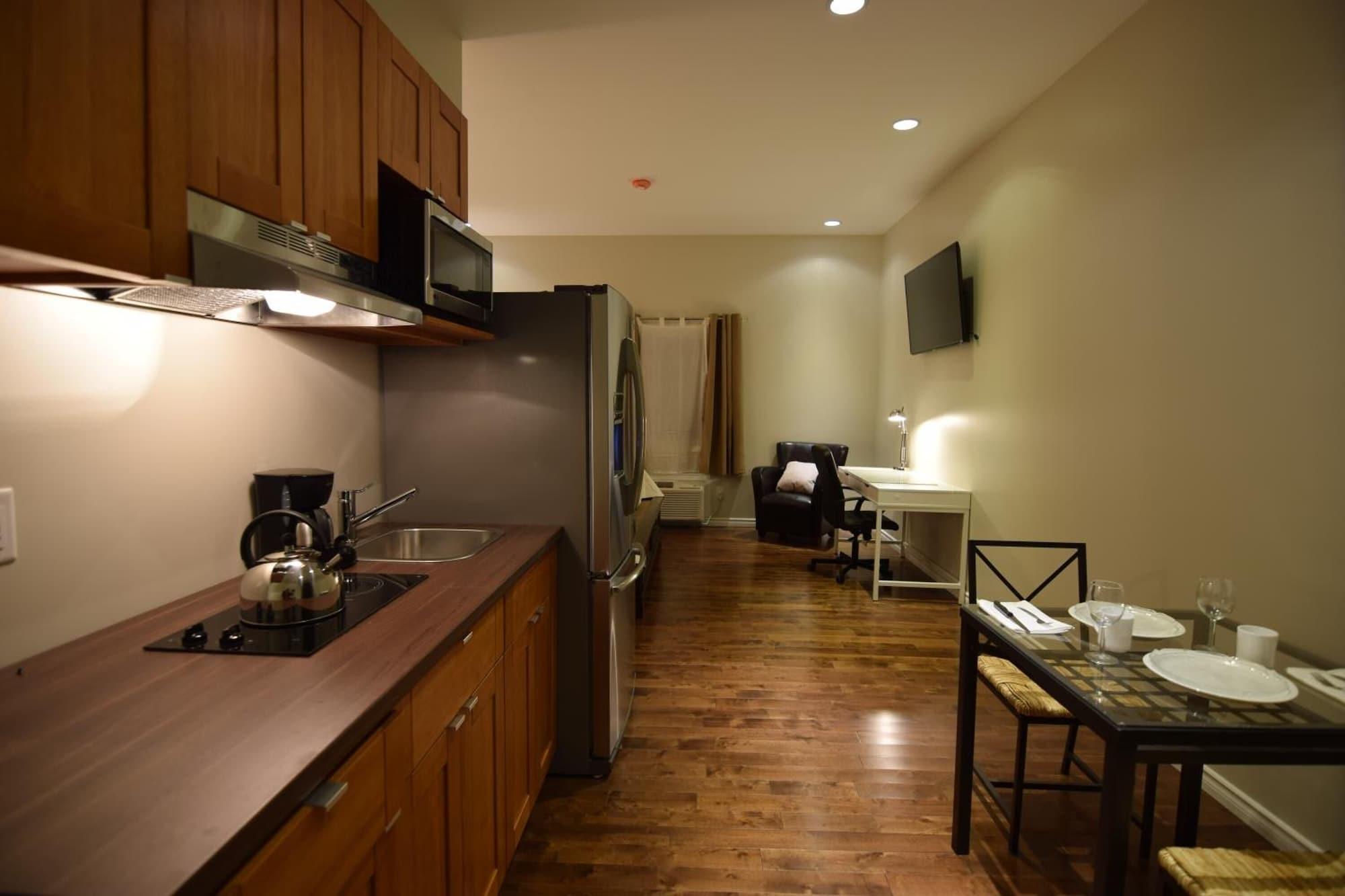 Restaurant The Lion Inn & Suites