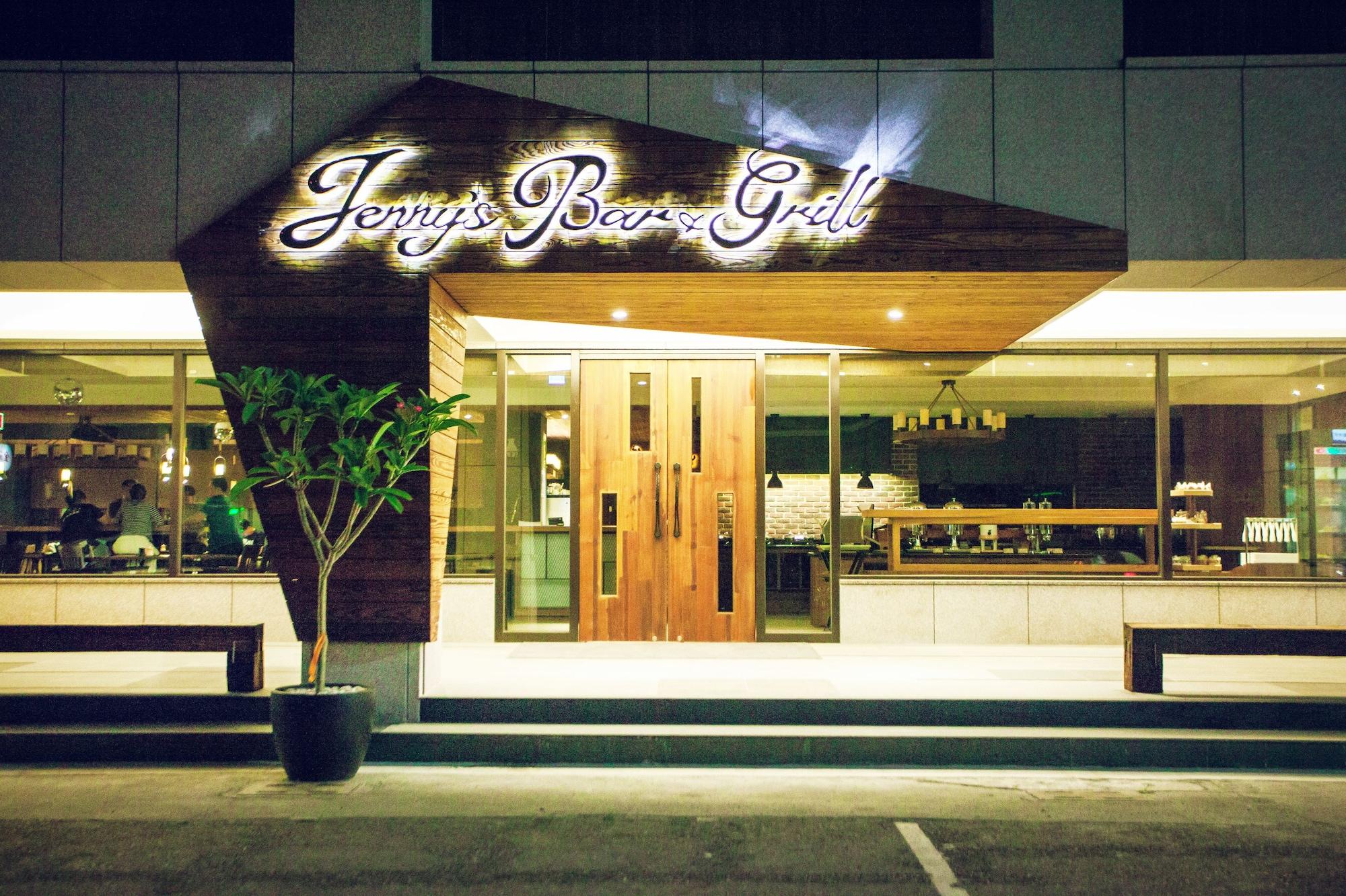 Restaurant Inn by the Village