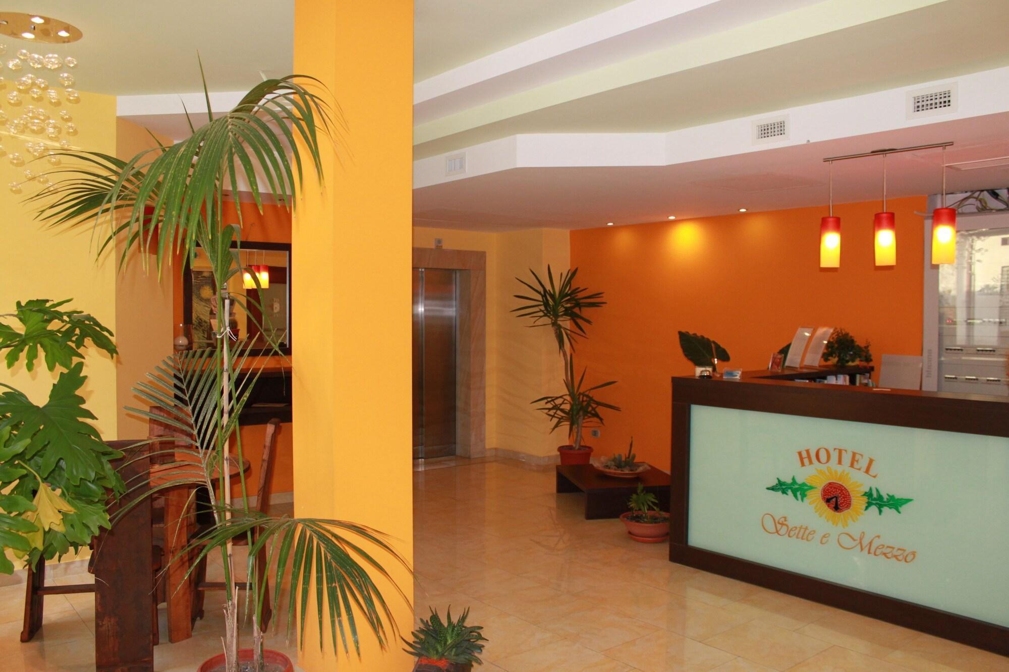 Vista Lobby Hotel Sette e Mezzo