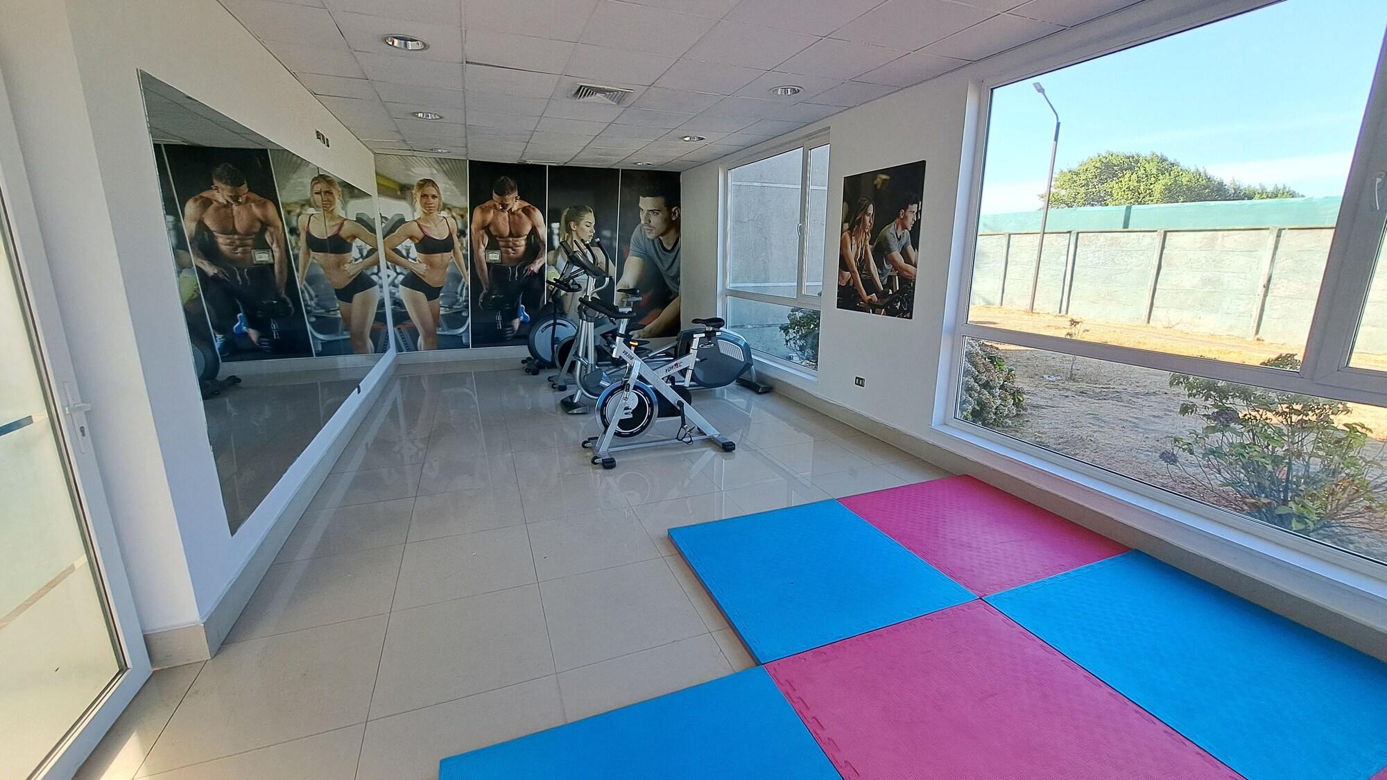 Gimnasio Diego Almagro Lomas Verdes