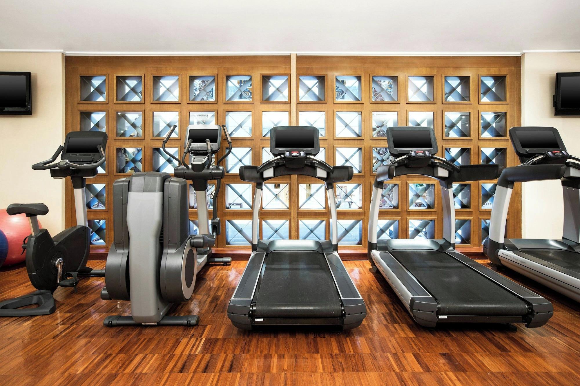 Gimnasio Hotel Grande Bretagne, a Luxury Collection Hotel, Athens