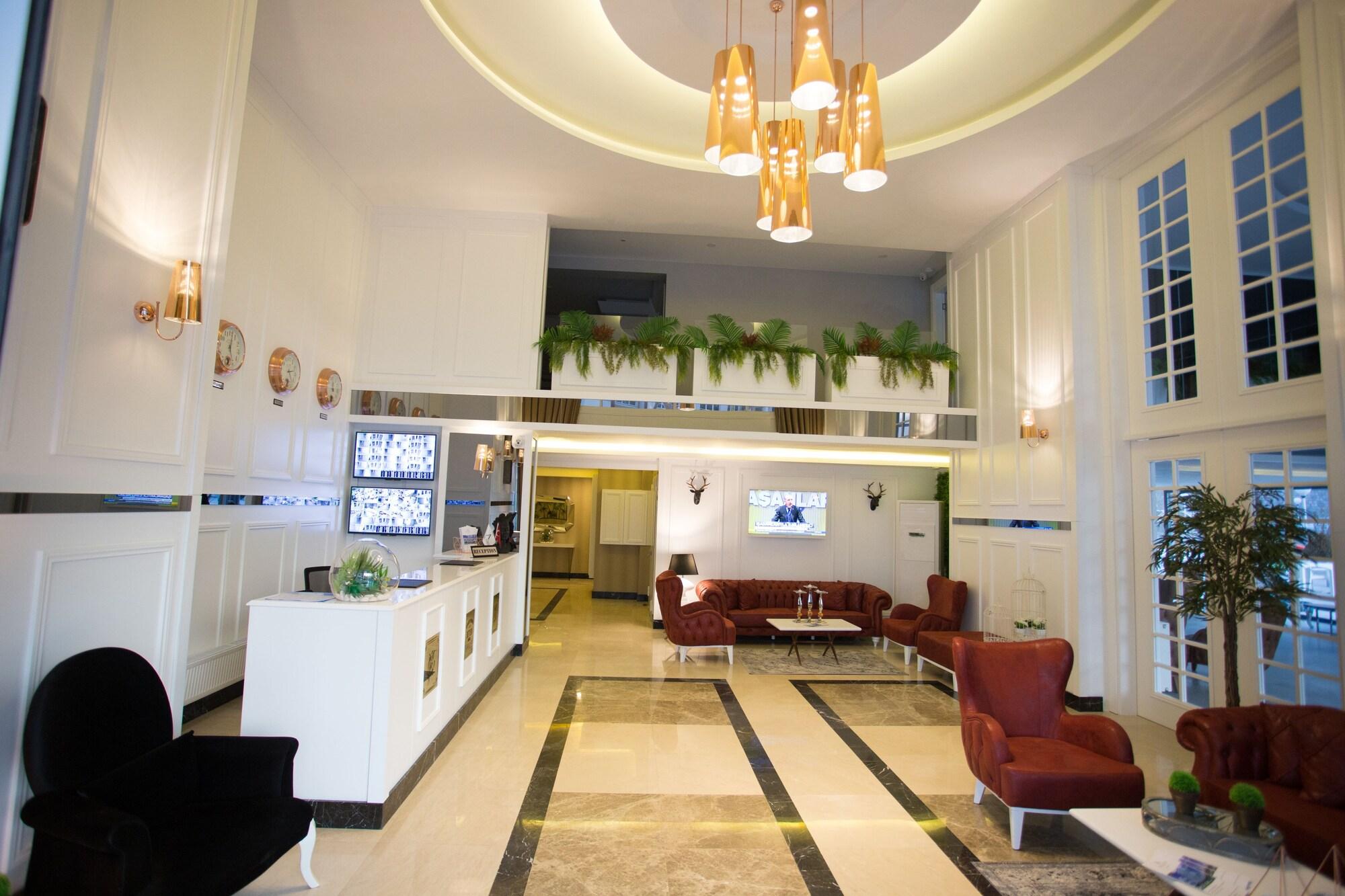 Vista Lobby A Royal Suit Hotel