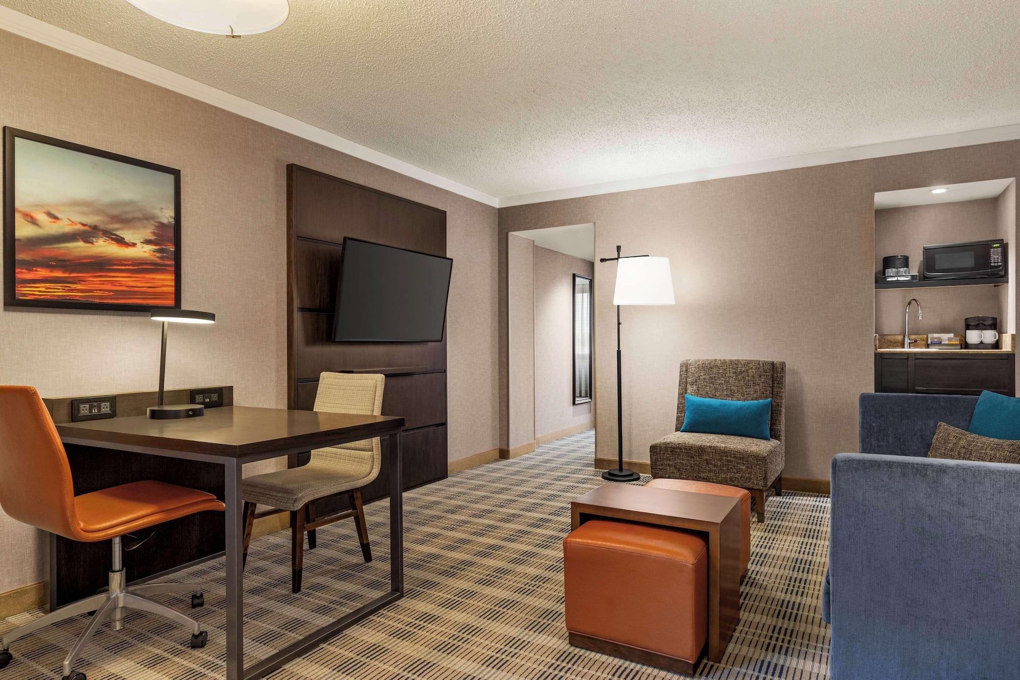 Habitación Embassy Suites by Hilton Kansas City Overland Park