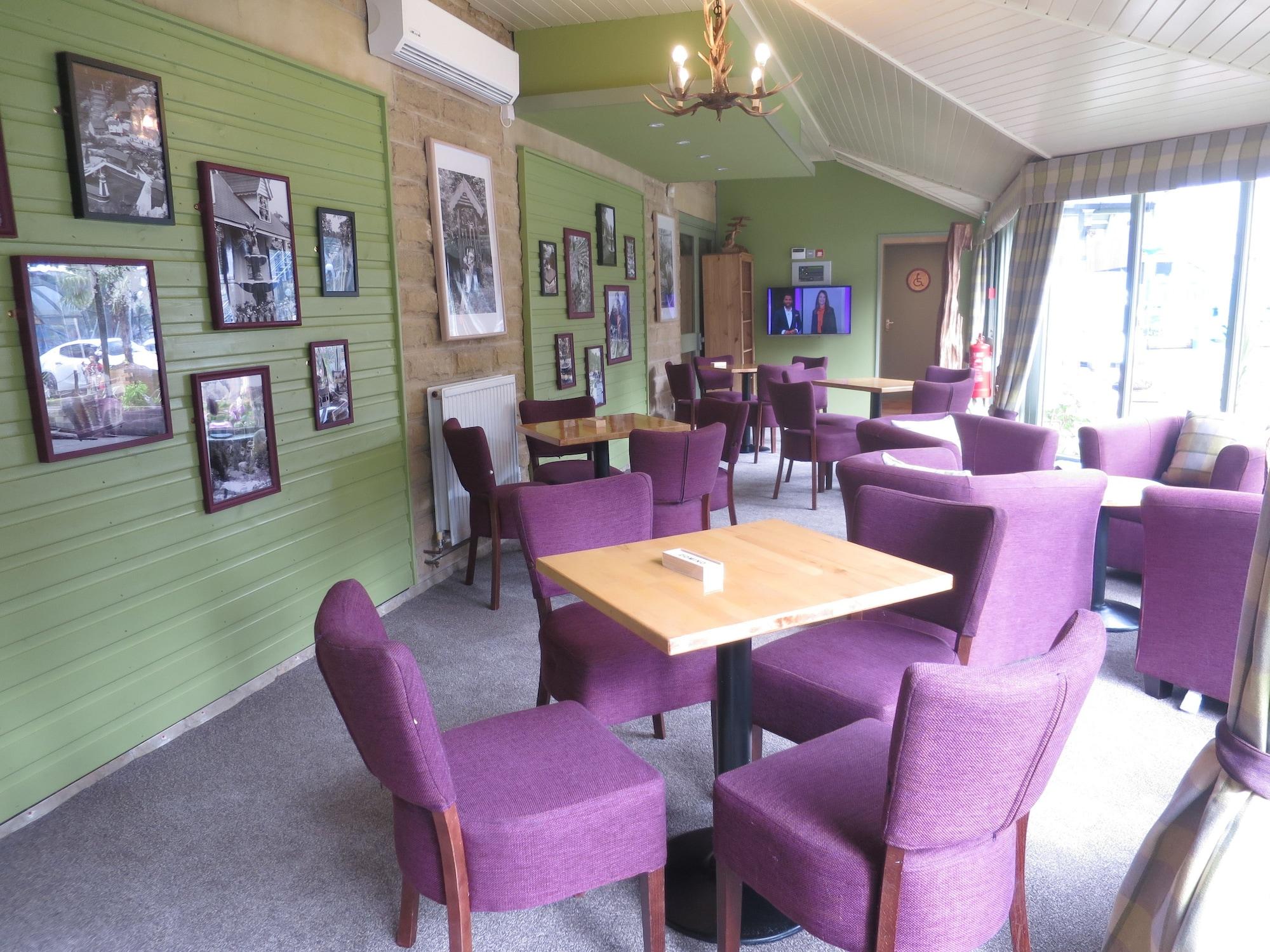 Vista Lobby Gulliver's Resort Matlock Bath