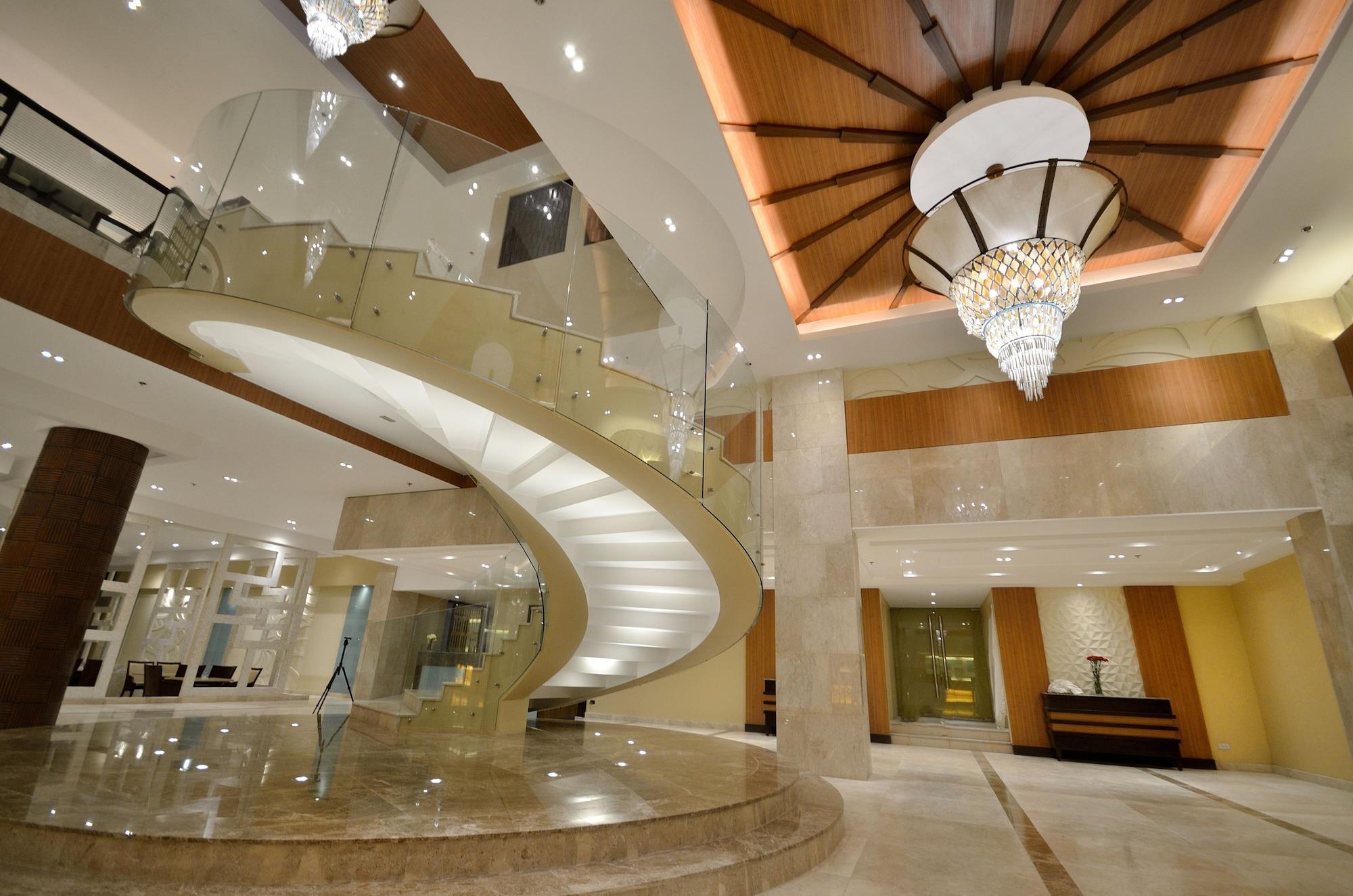 Vista Lobby Henann Resort Alona Beach