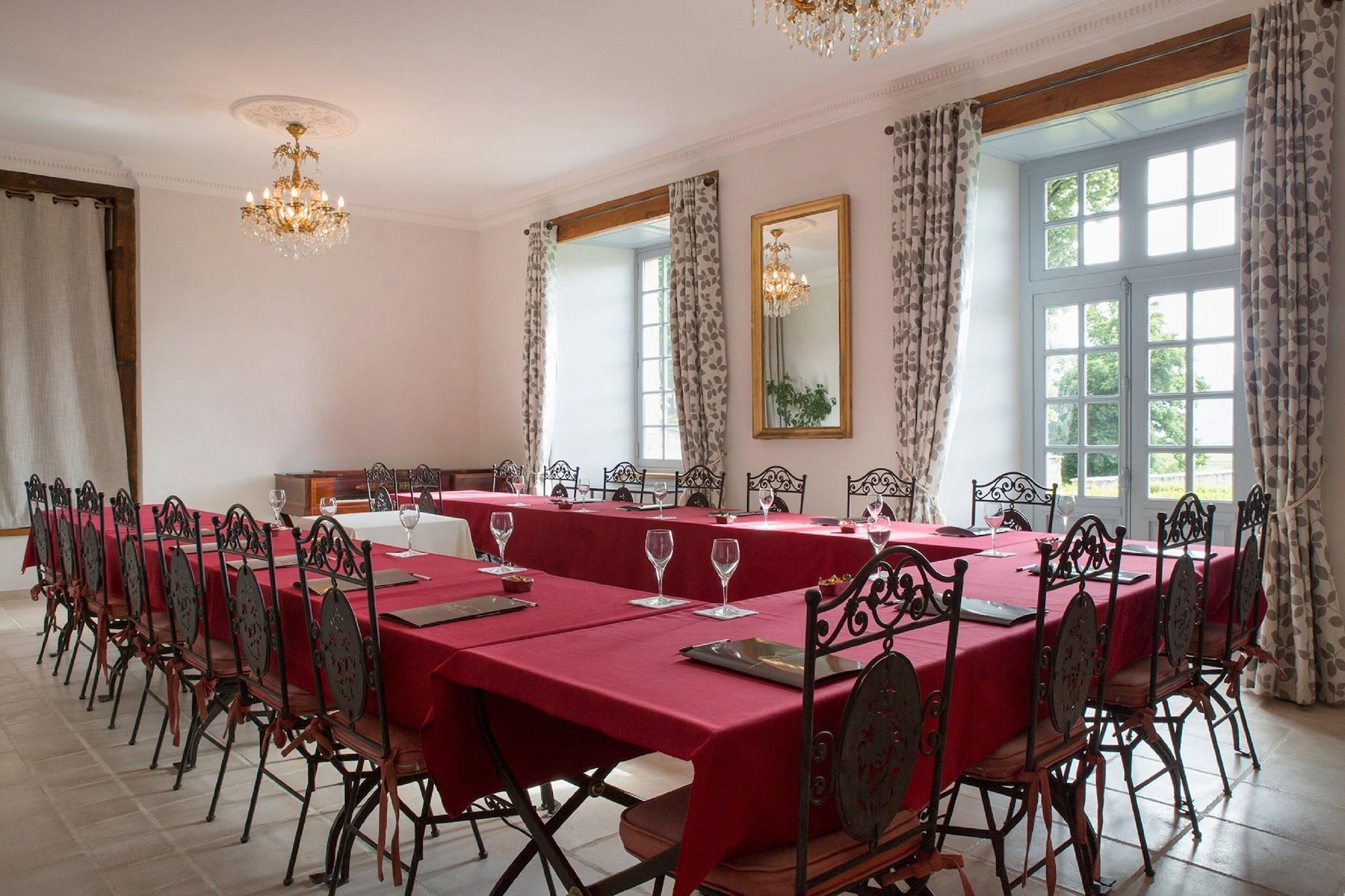 Sala de Reuniones Domaine Saint-Roch