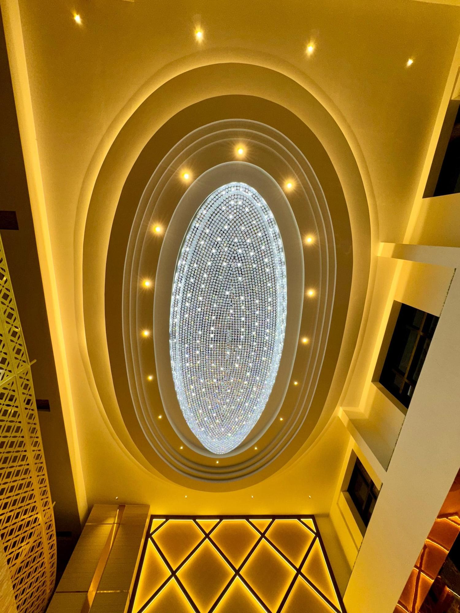 Vista Lobby Le Royale Palace