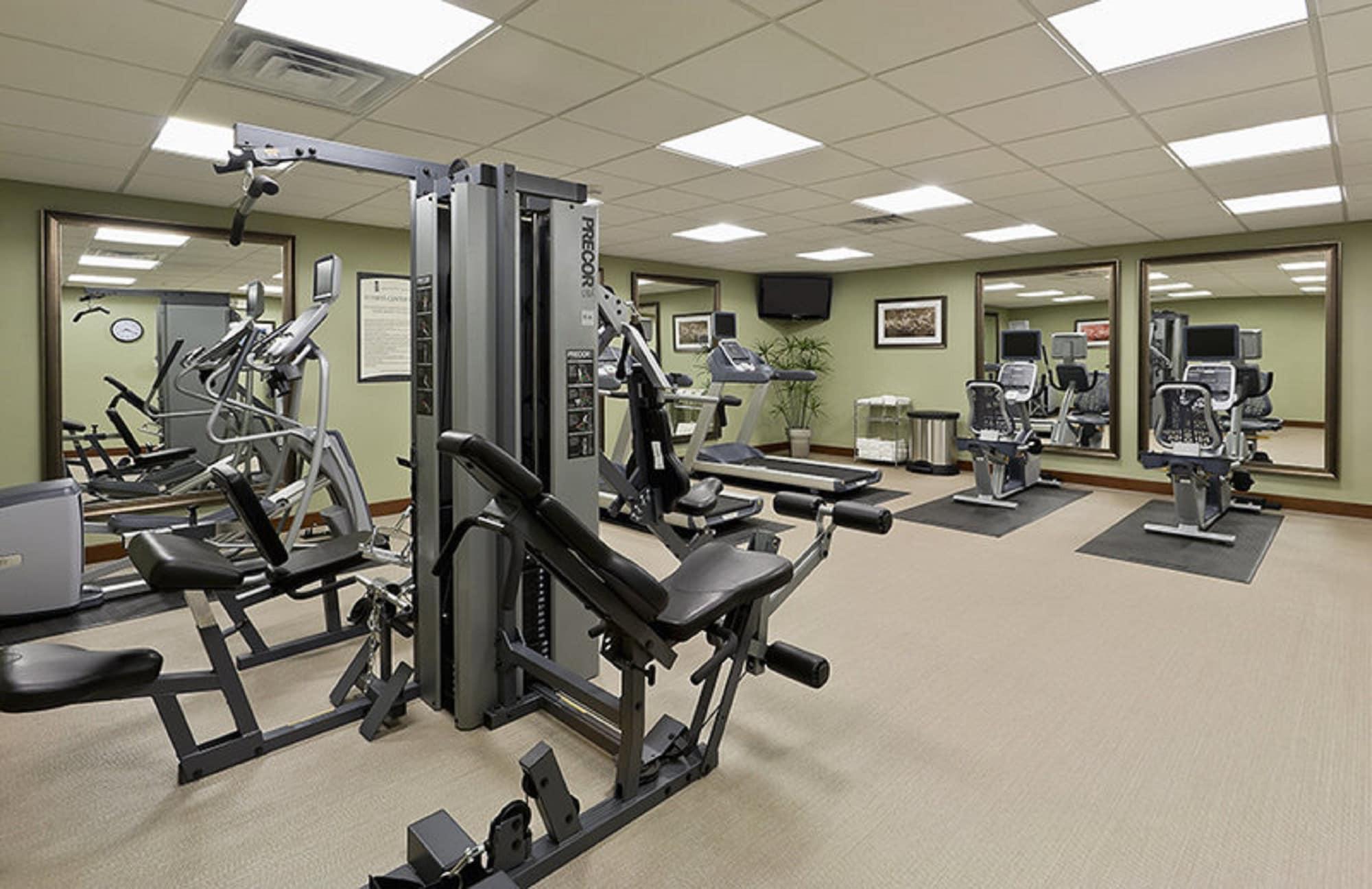 Gimnasio Staybridge Suites Montgomeryville by IHG