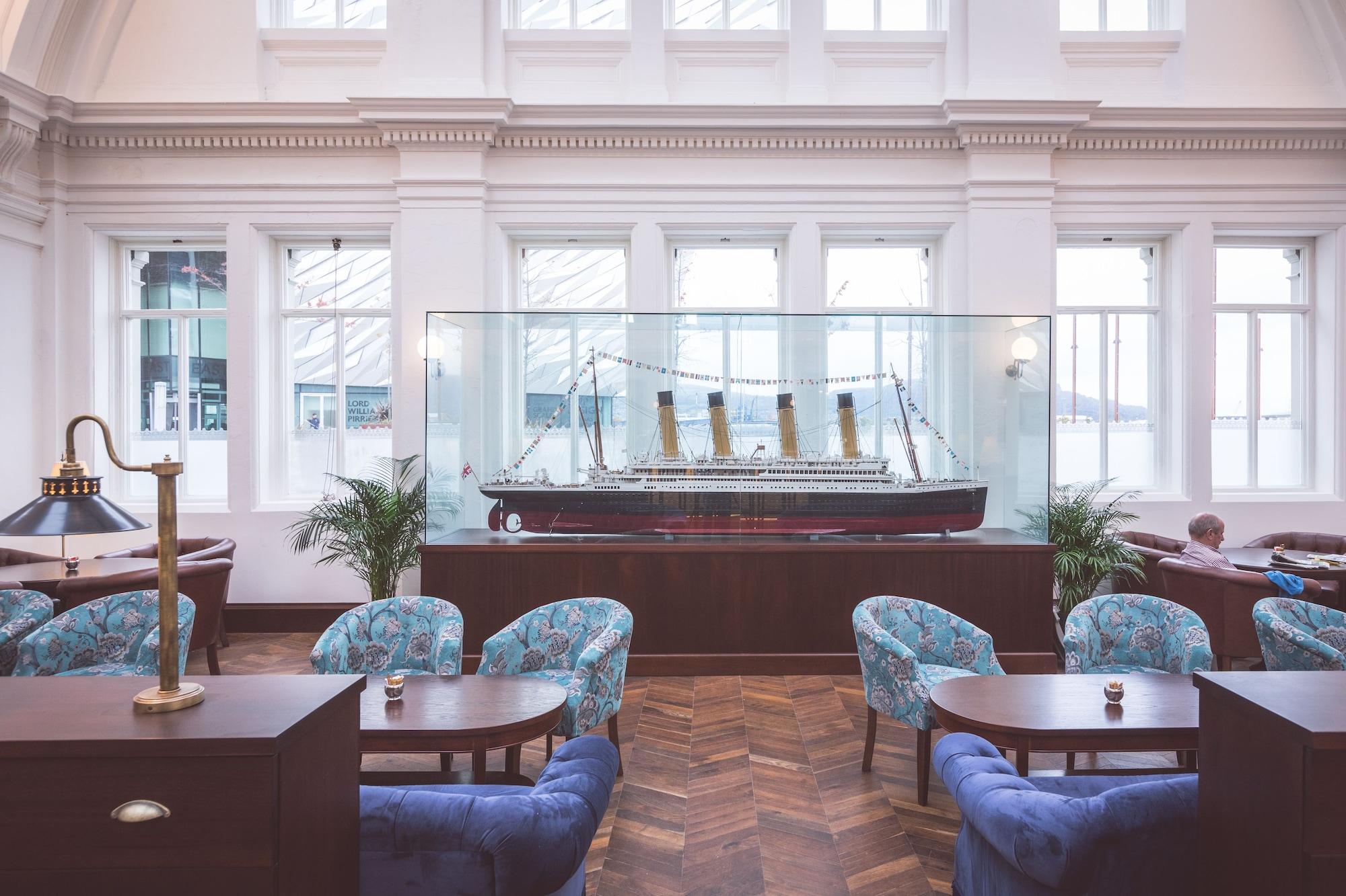 Bar/Salón Titanic Hotel Belfast