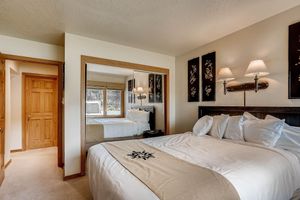 Alquiler Vacacional - Premier 2br/2ba In Lakeside Ge- Kids Ski Free! 2 Bedroom Condo by RedAwning