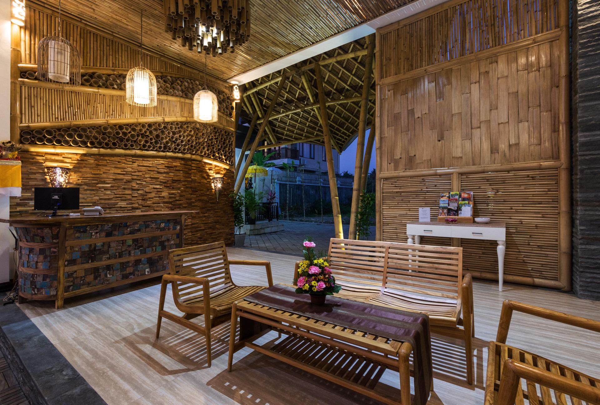 Vista Lobby Wadari Retreat Villa Ubud