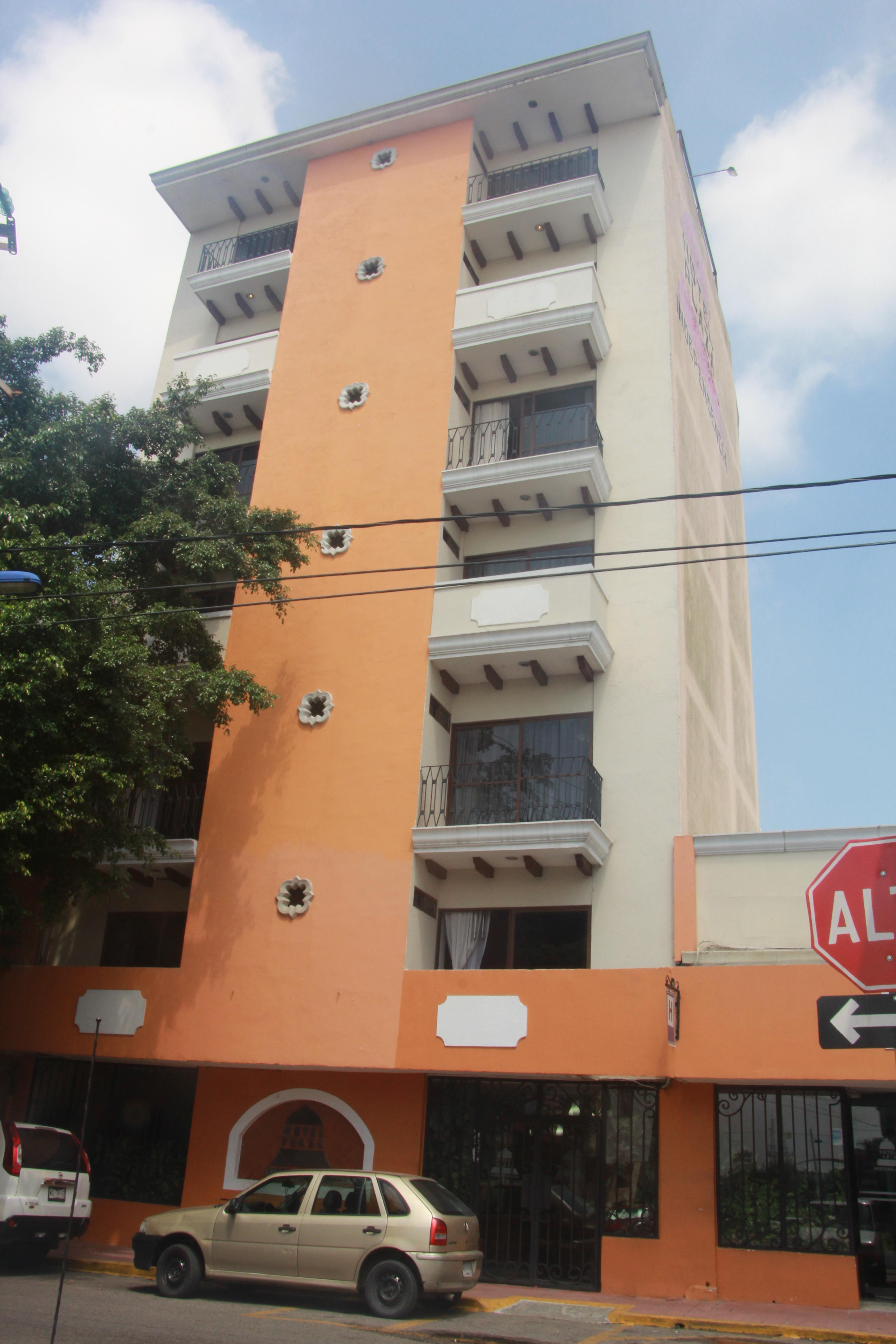 Vista Exterior Hotel Plaza Independencia