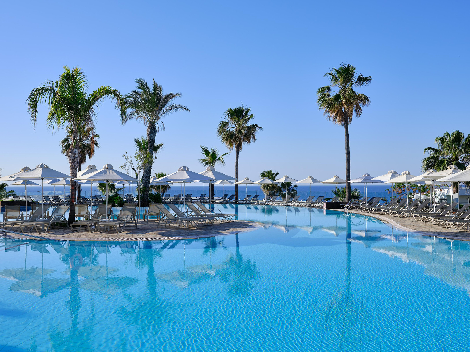 Vista Exterior Atlantica SunGarden Beach