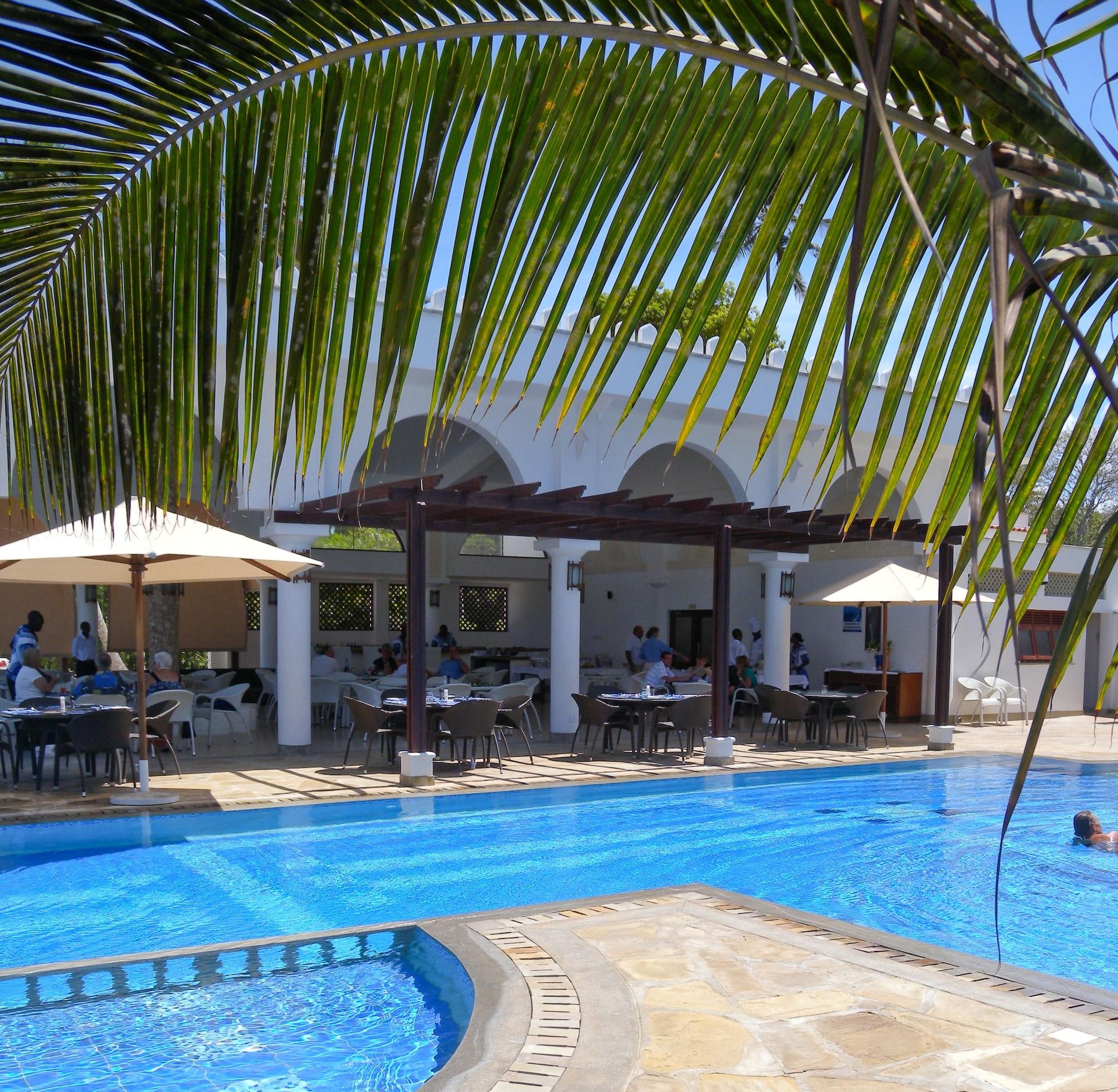 Vista Piscina Lantana Galu Beach