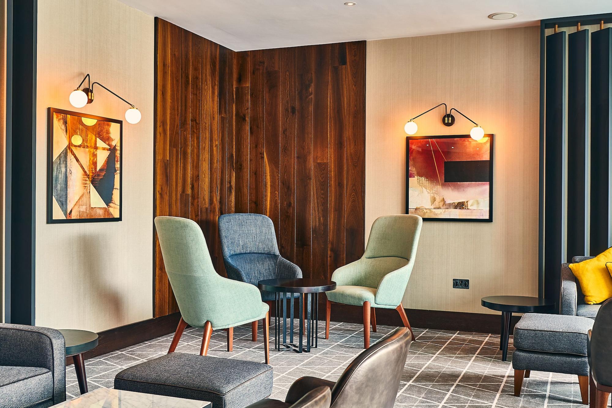 Vista Lobby Crowne Plaza Hotel Marlow by IHG