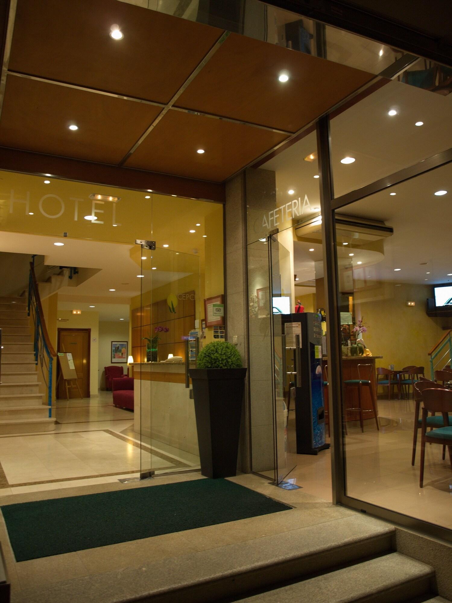 Vista Lobby Hotel Atalaya II