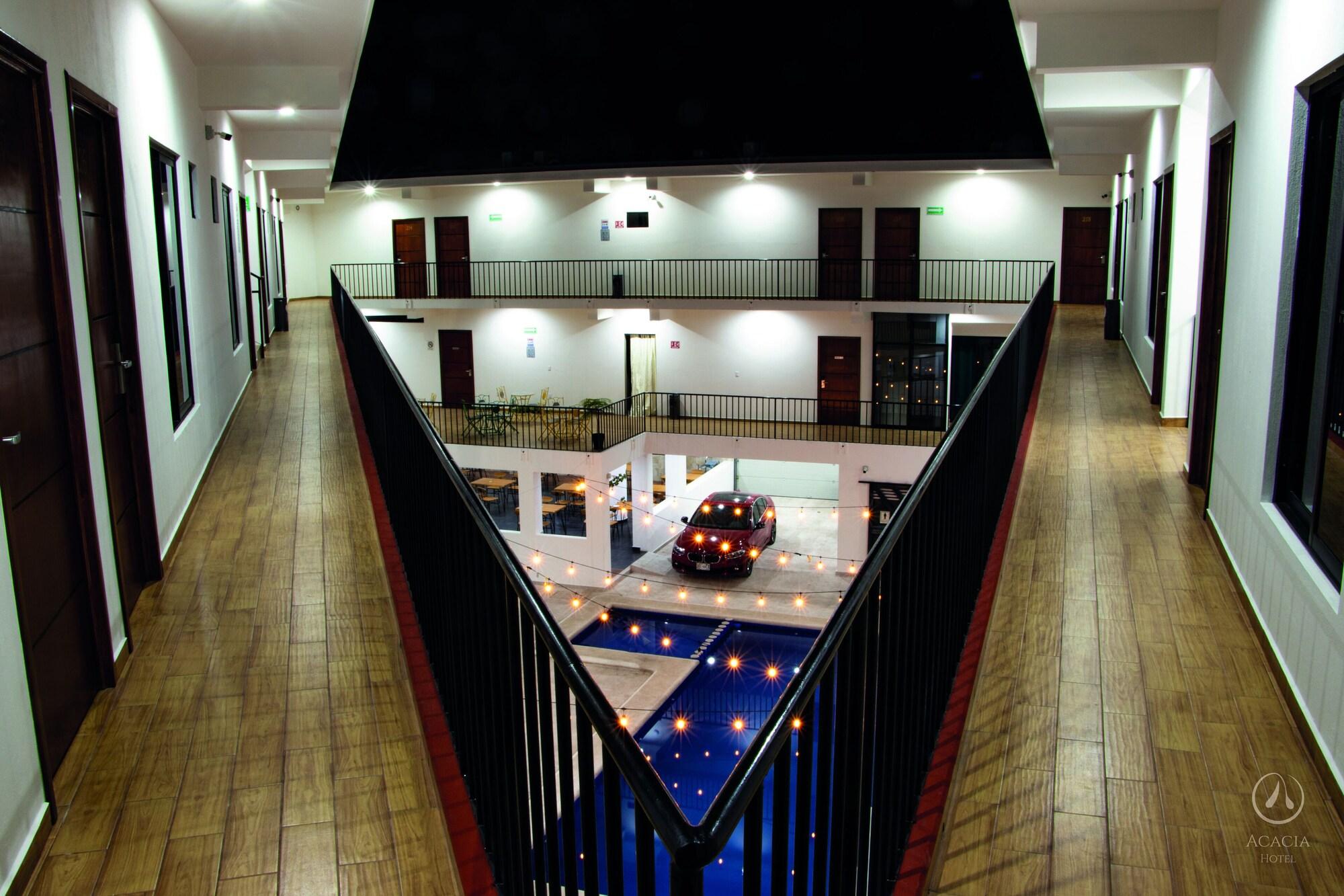 Varios Acacia Hotel