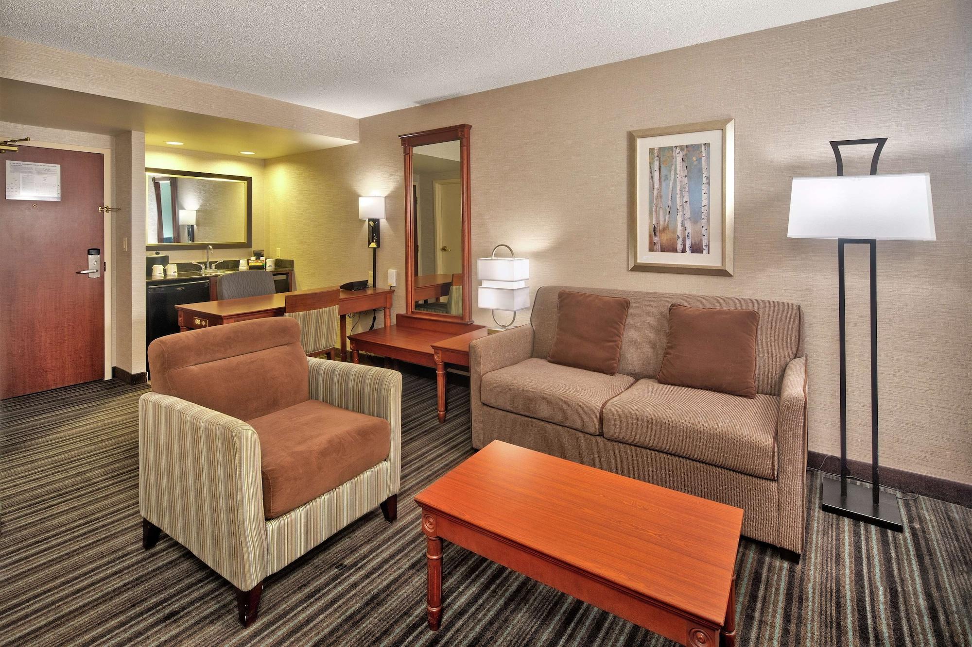 Set de Habitación Hampton Inn & Suites by Hilton Toronto Airport