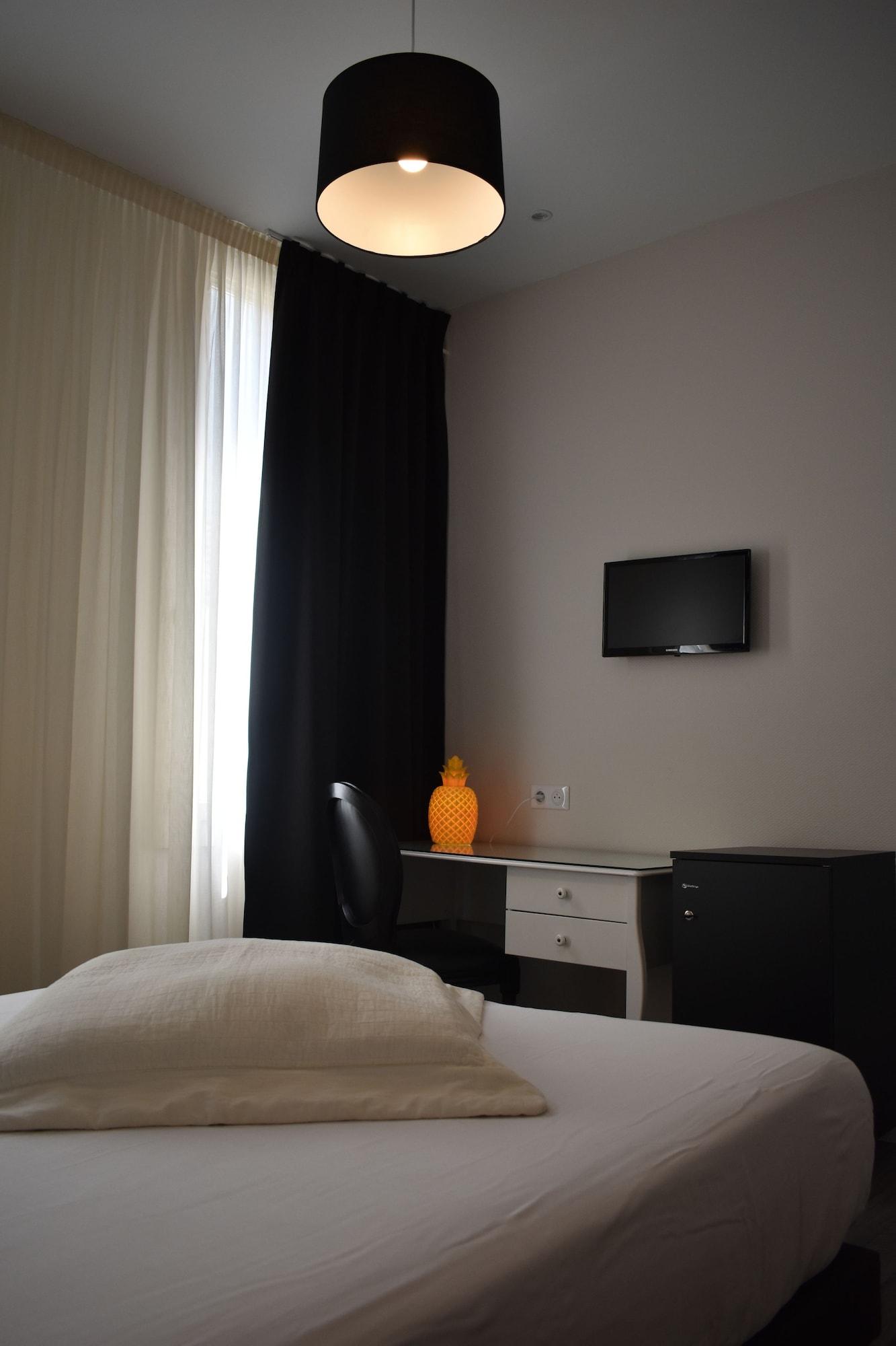 Set de Habitación Hotel Henri IV