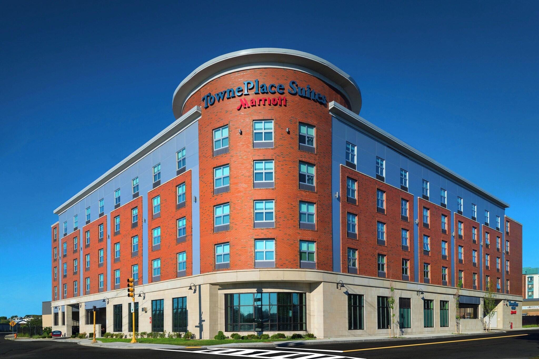 Vista Exterior TownePlace Suites Boston Logan Airport/Chelsea