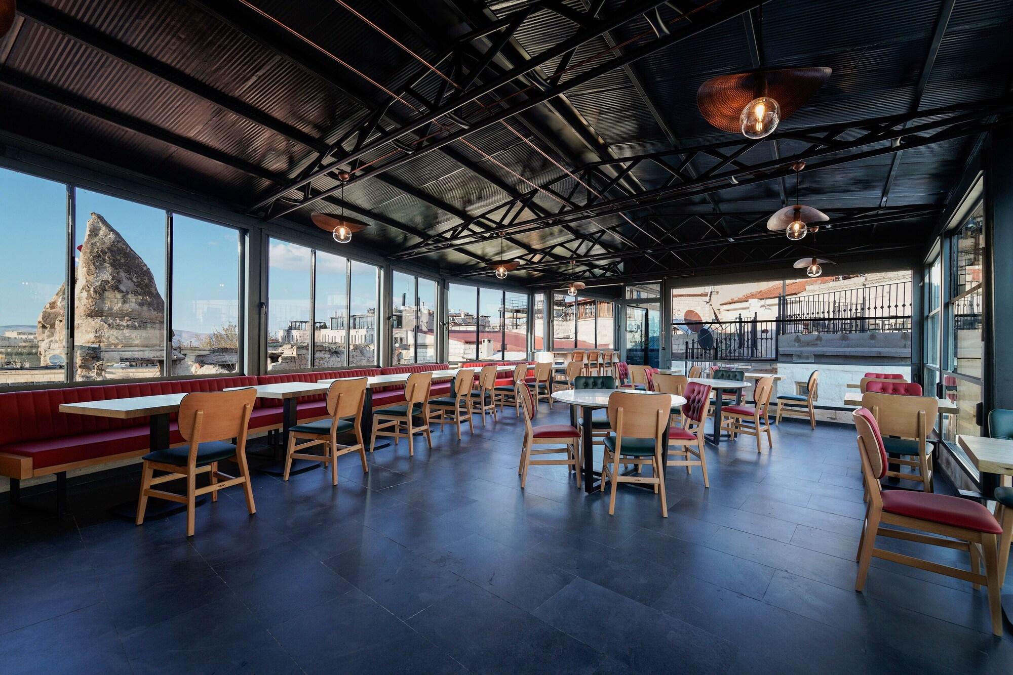 Restaurant The Niche Cave Hotel