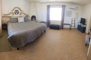 Alquiler Vacacional - Pet Friendly, Beach Bungalow Home, Peaceful, Private 2 Bedroom, 2 Bath!