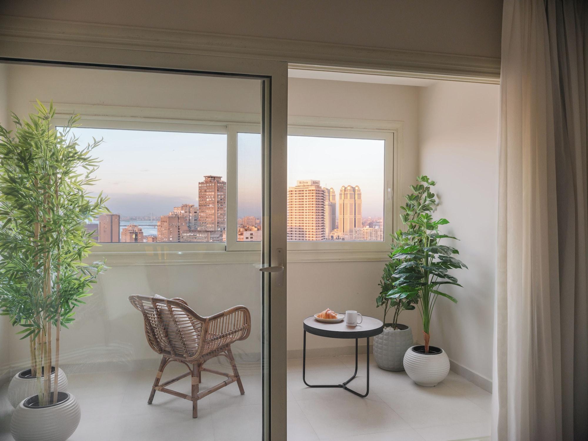 Varios Brassbell Zamalek Jeddah Tower Lux