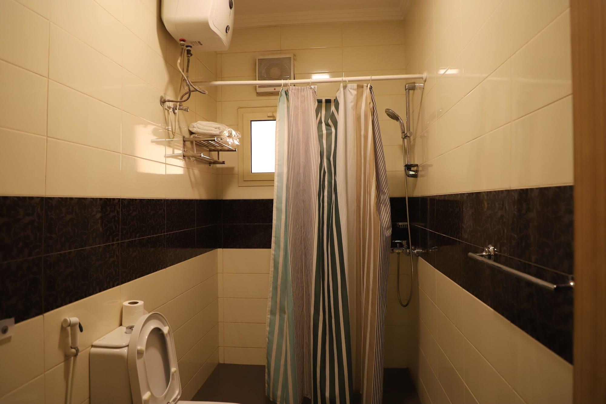 Equipamiento de Habitación Taraf Yanbu 2