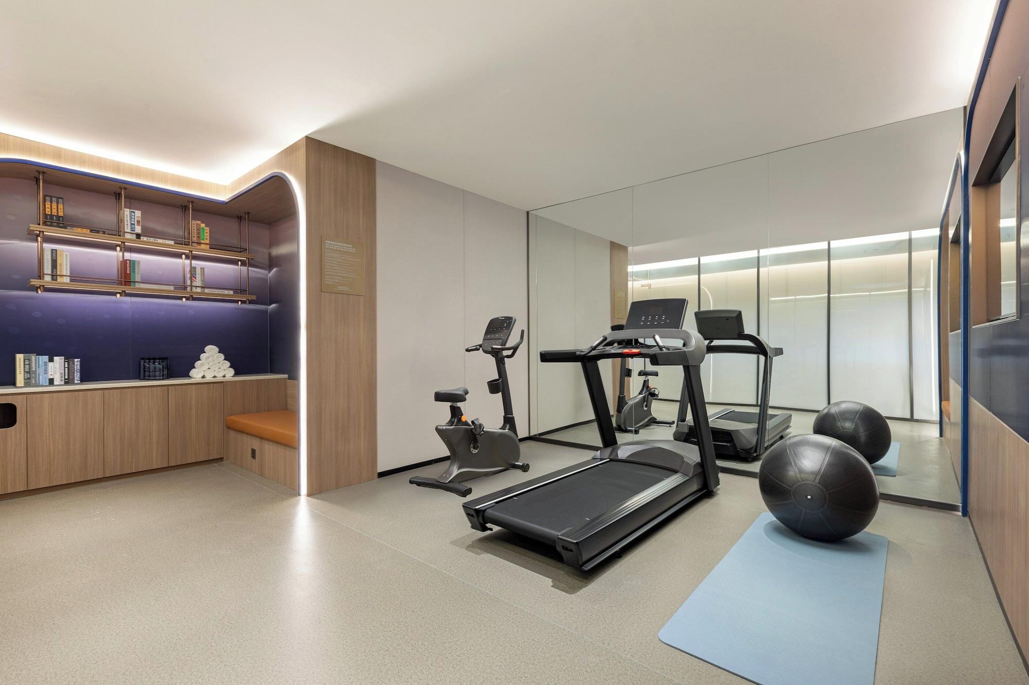 Gimnasio Holiday Inn Express Neijiang High Tech Zone by IHG