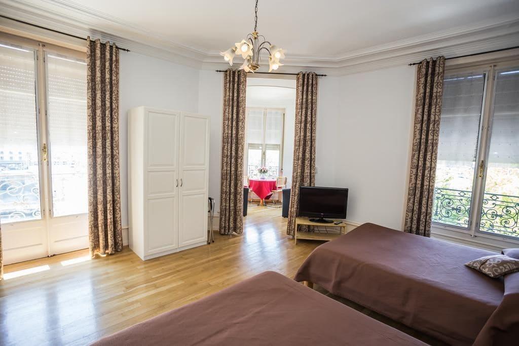 Comodidades del Alojamiento Hotel Des Tourelles