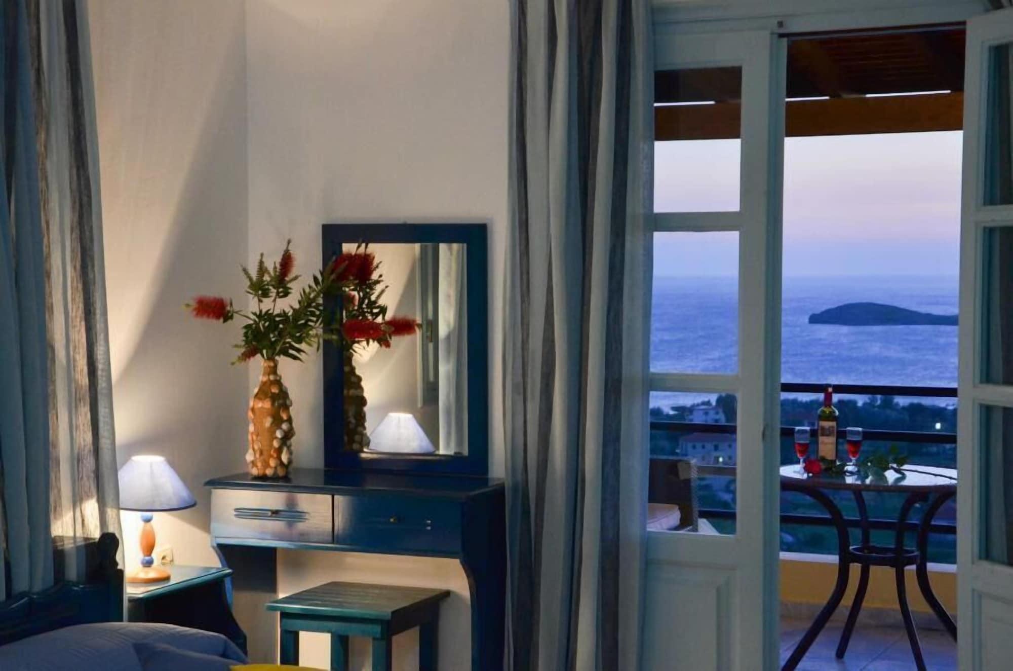 Set de Habitación Dina Hotel