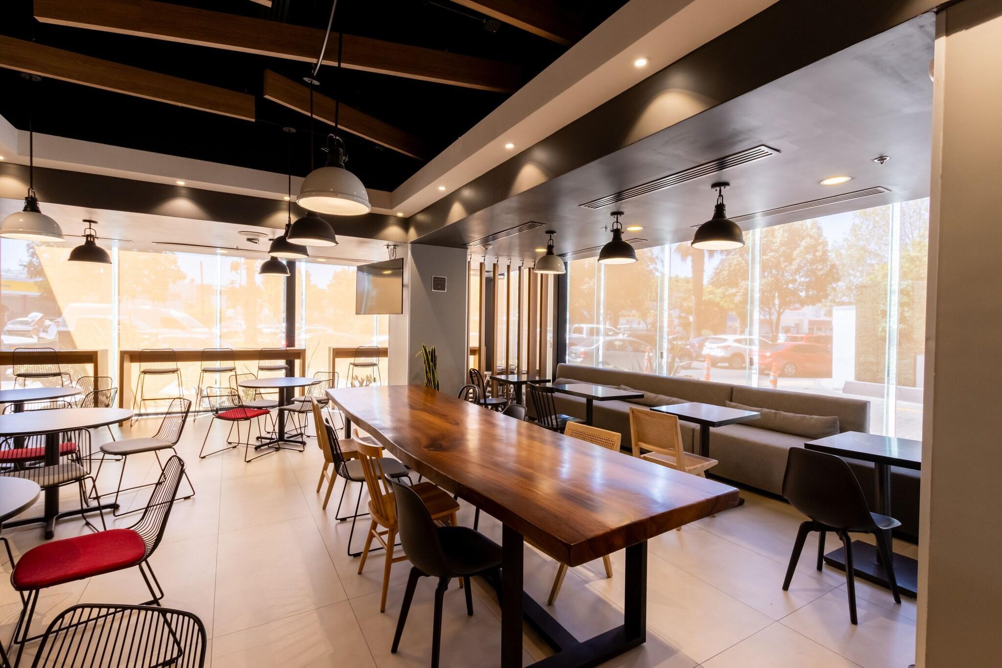 Restaurant Ibis Tijuana Zona Rio