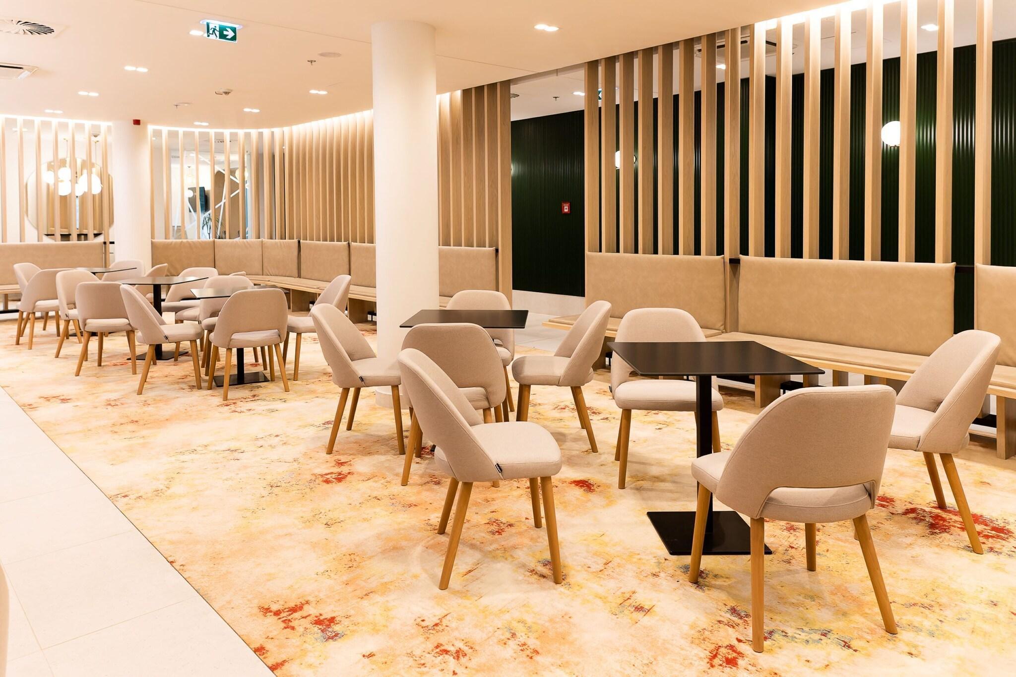 Bar/Salón Hotel Karos Spa