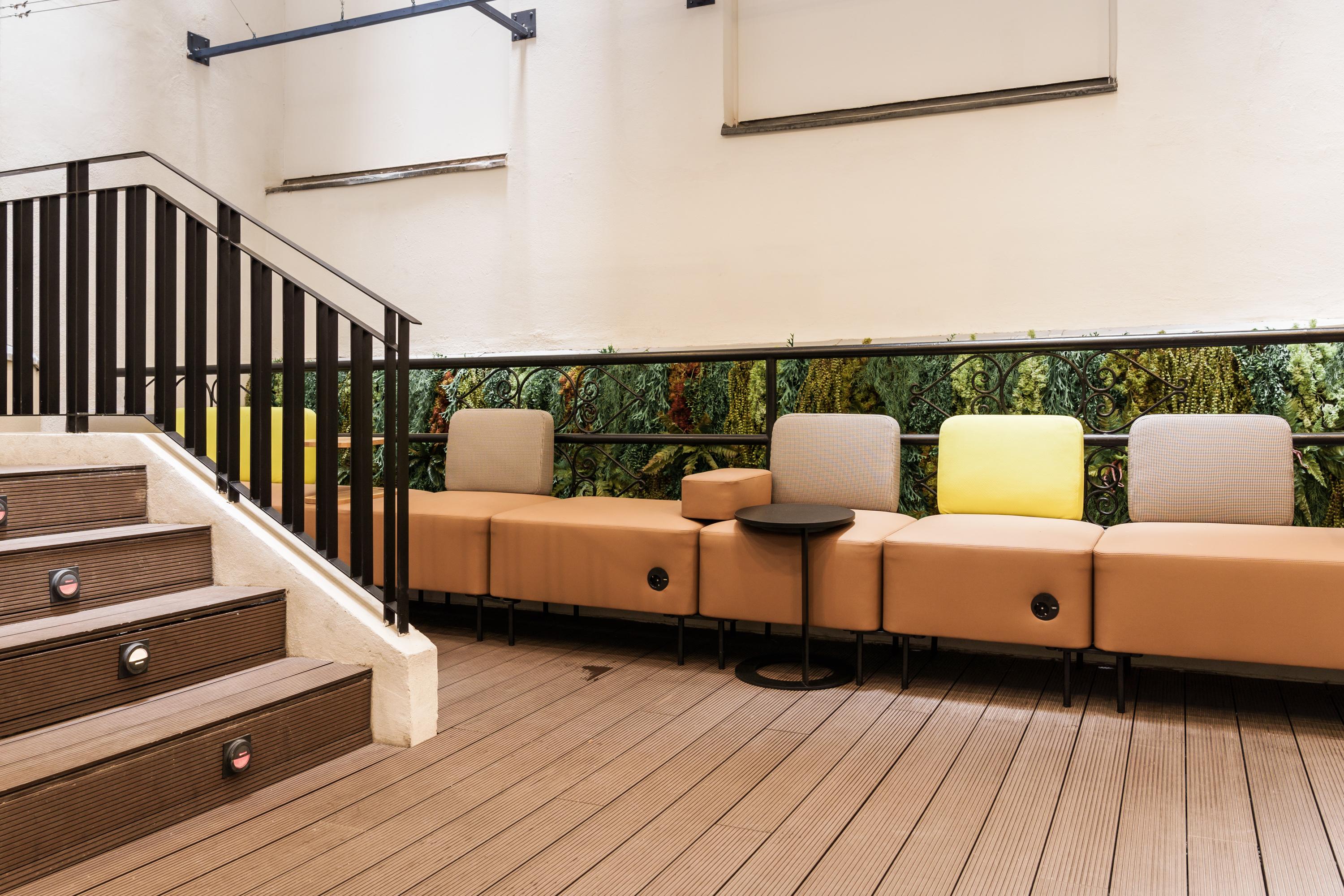 Vista Lobby SmartRental Collection Gran Via Centric