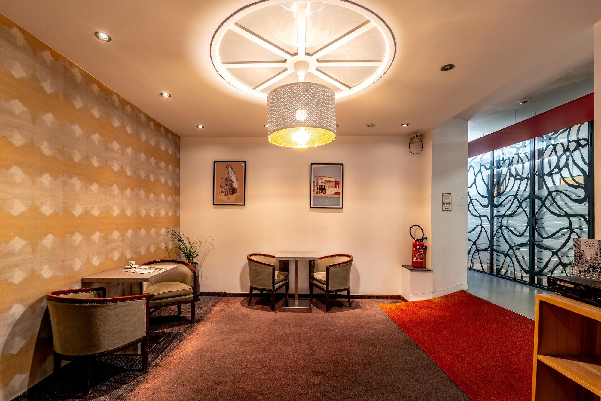 Vista Lobby Hotel Astoria Nantes