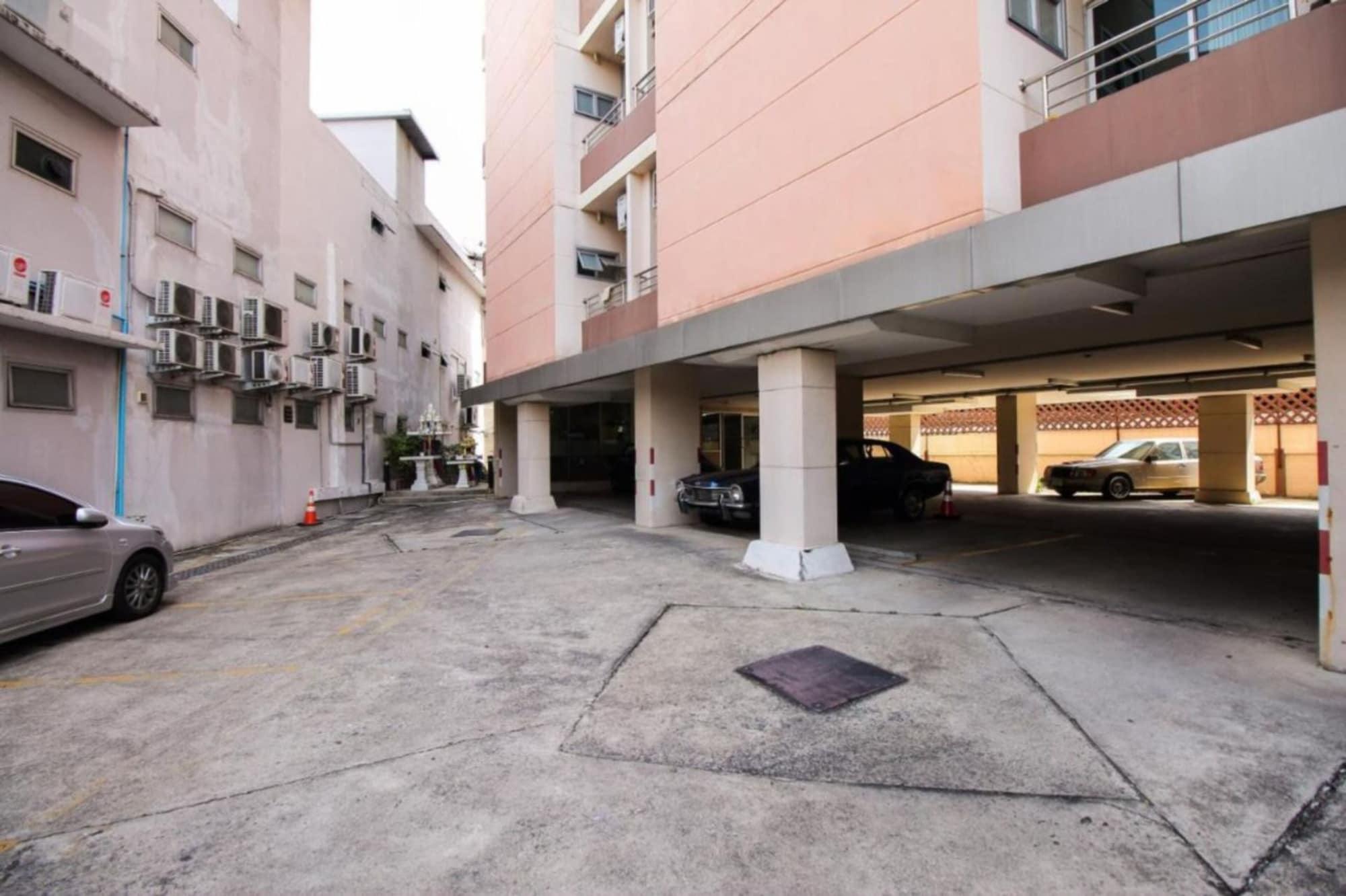 Vista Exterior Meesook Residence